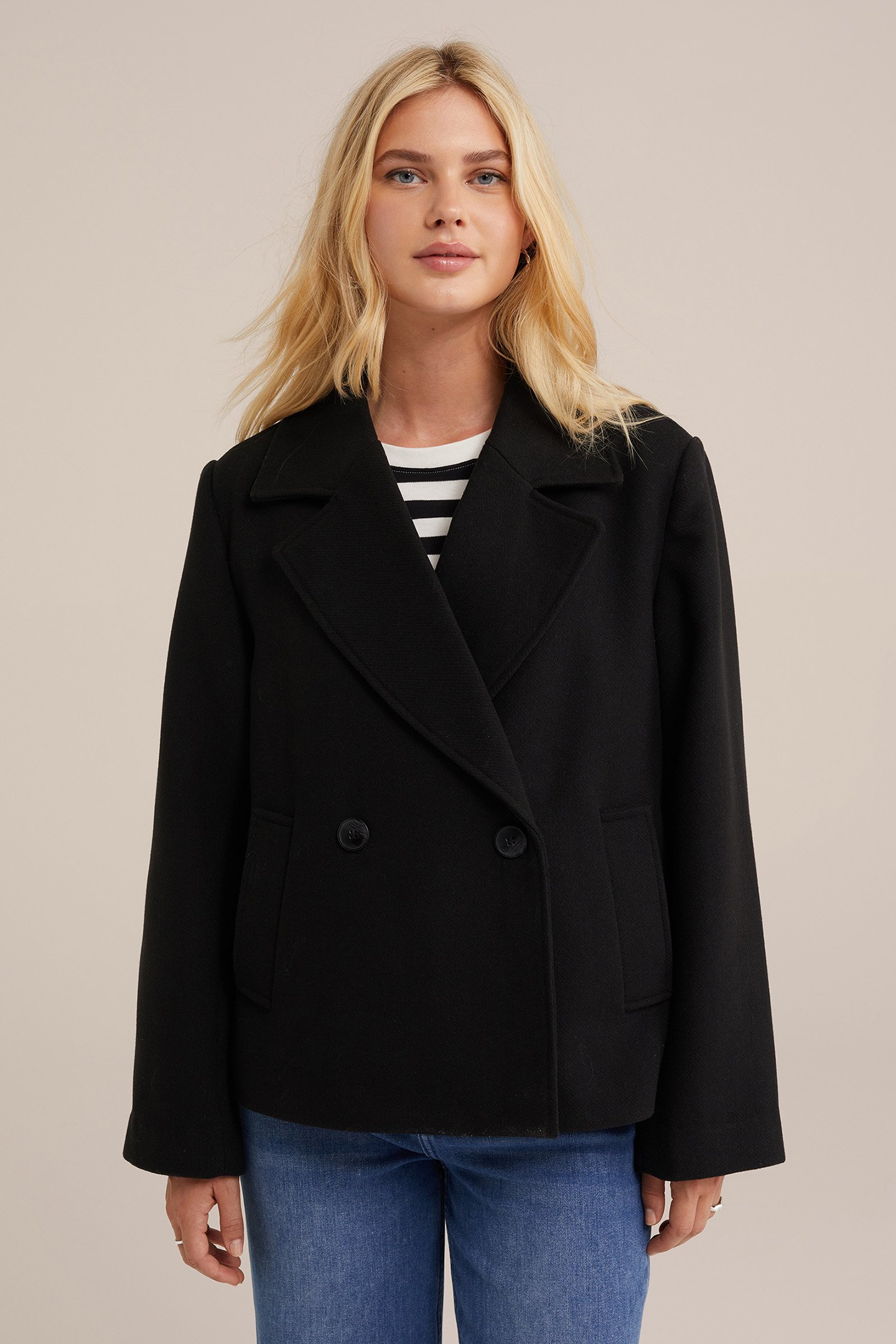 COAT BLACK 1