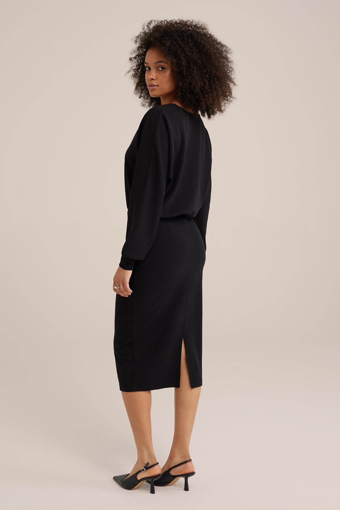 DRESS MID LENGTH BLACK 2