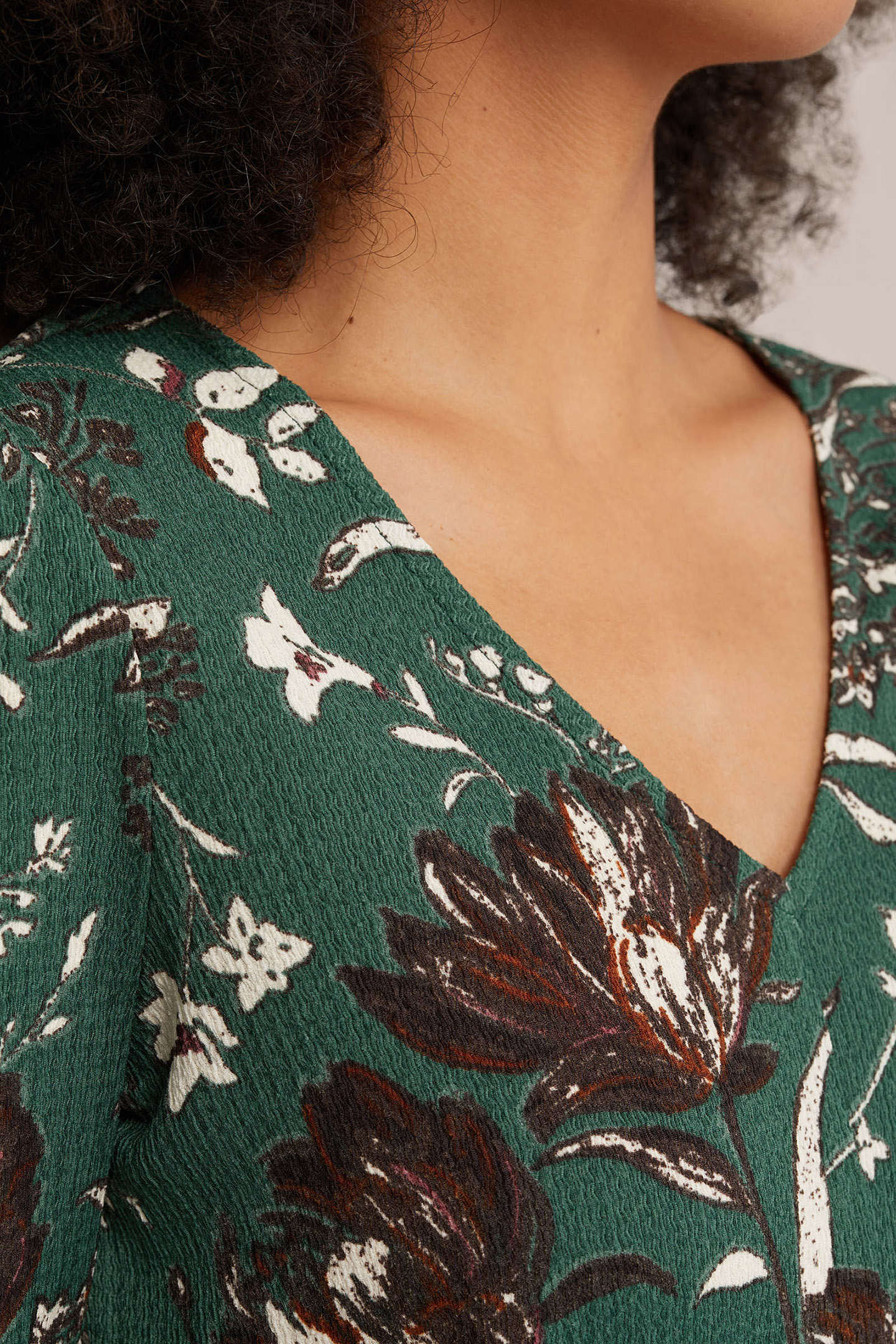 T-SHIRT DARK GREEN 5