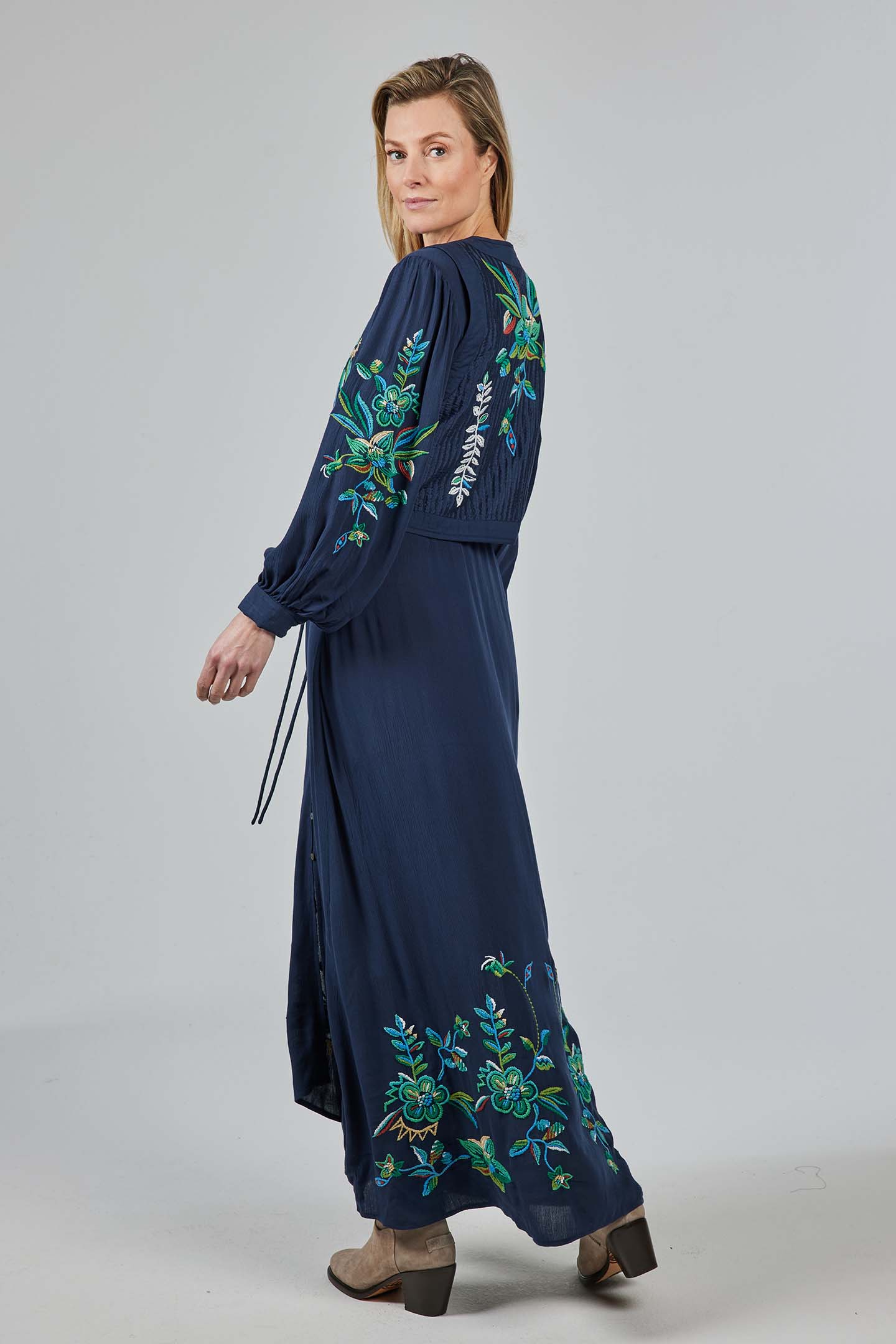 EYECANDY EMBRO GILET DARKBLUE WITH EYECANDY EMBROIDERY 3