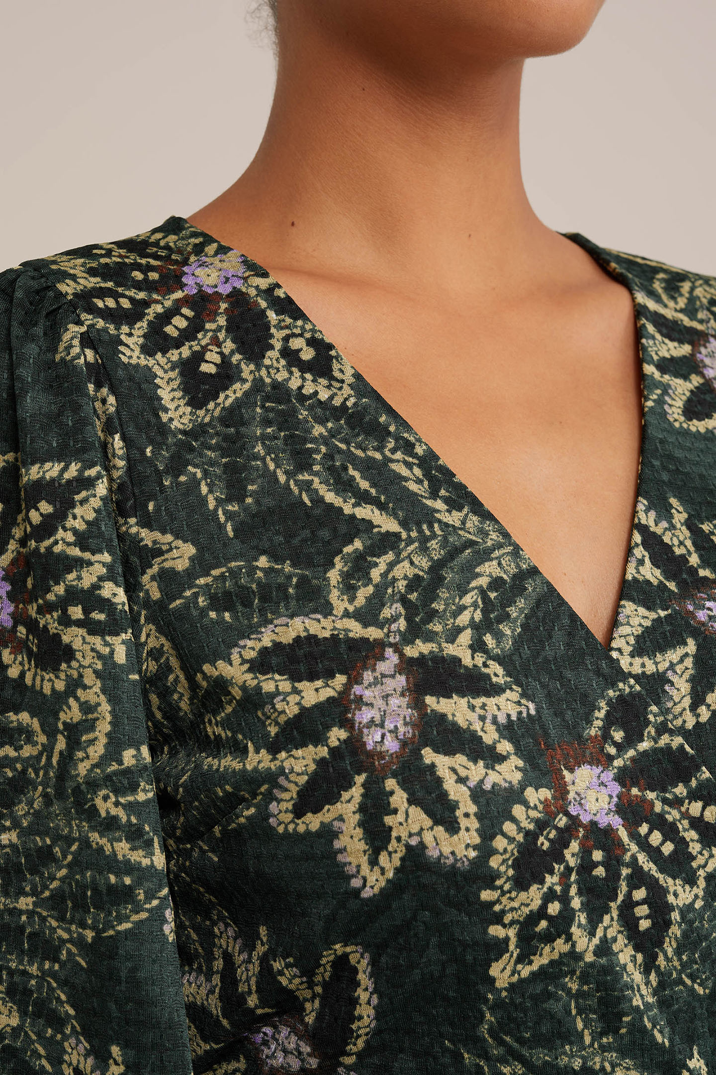 DRESS MID LENGTH GREEN 6