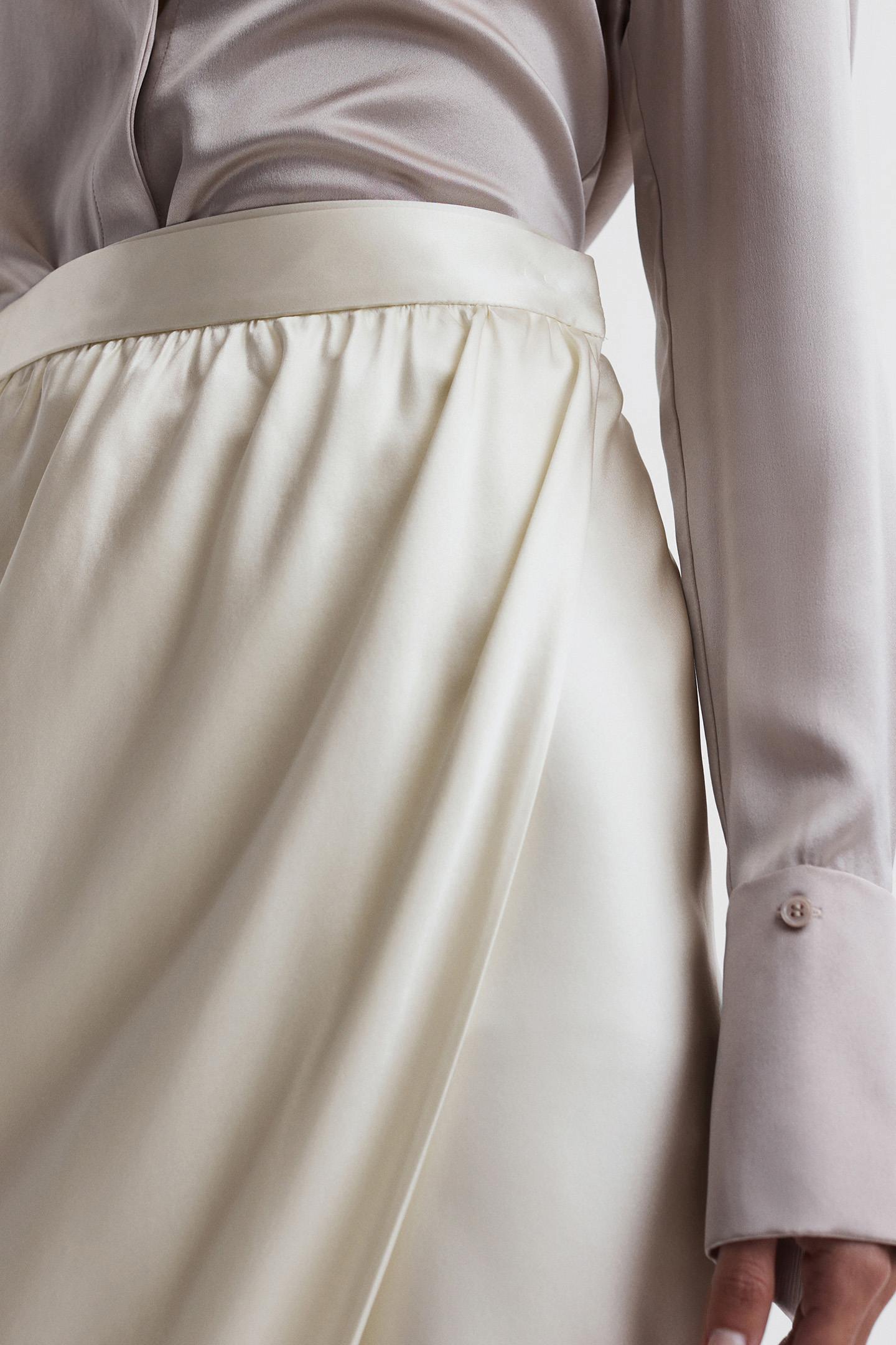 TYRA-SLIP SKIRT IVORY 5