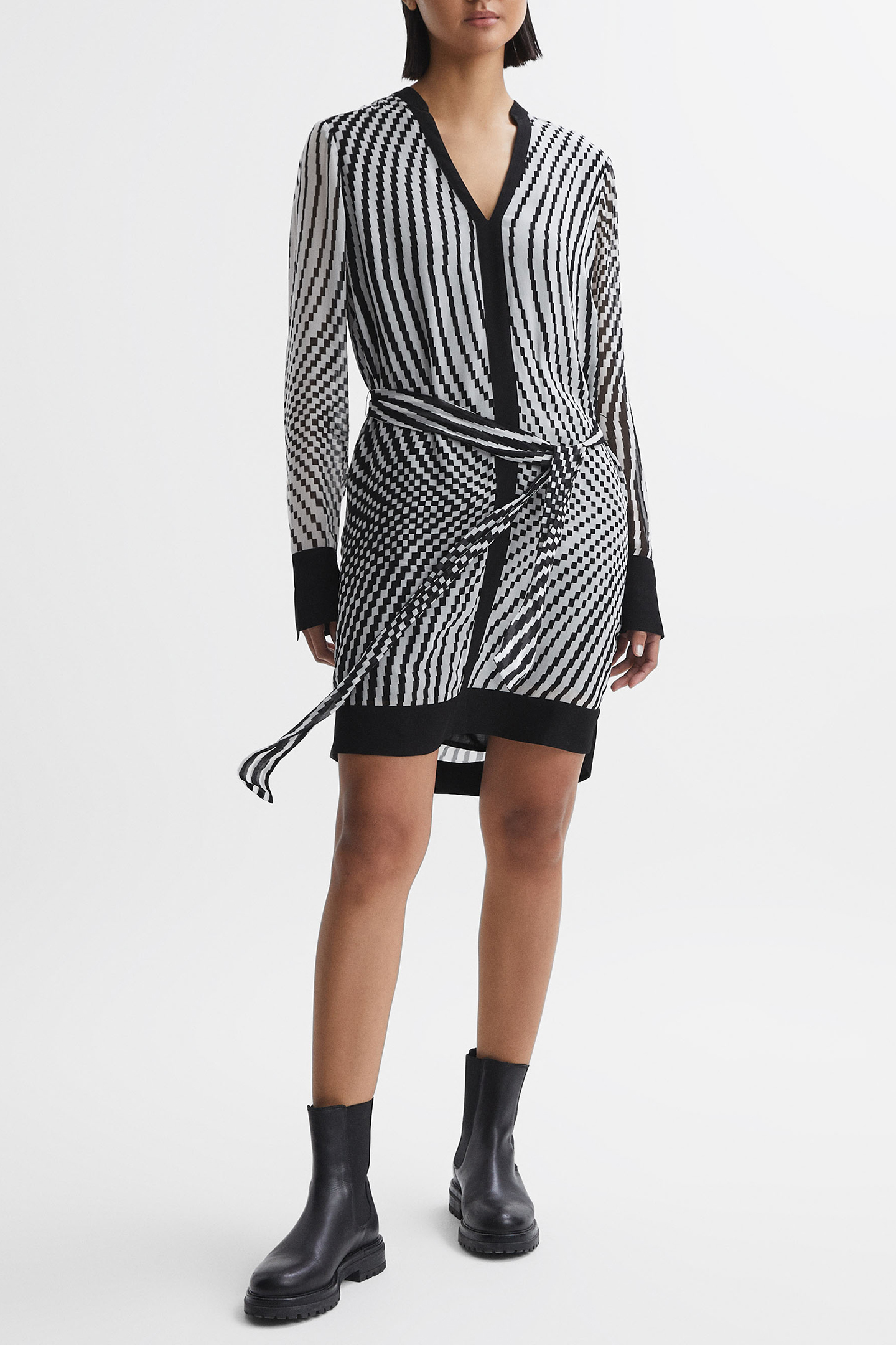 CHECK FLIPPY BLACK/WHITE 2