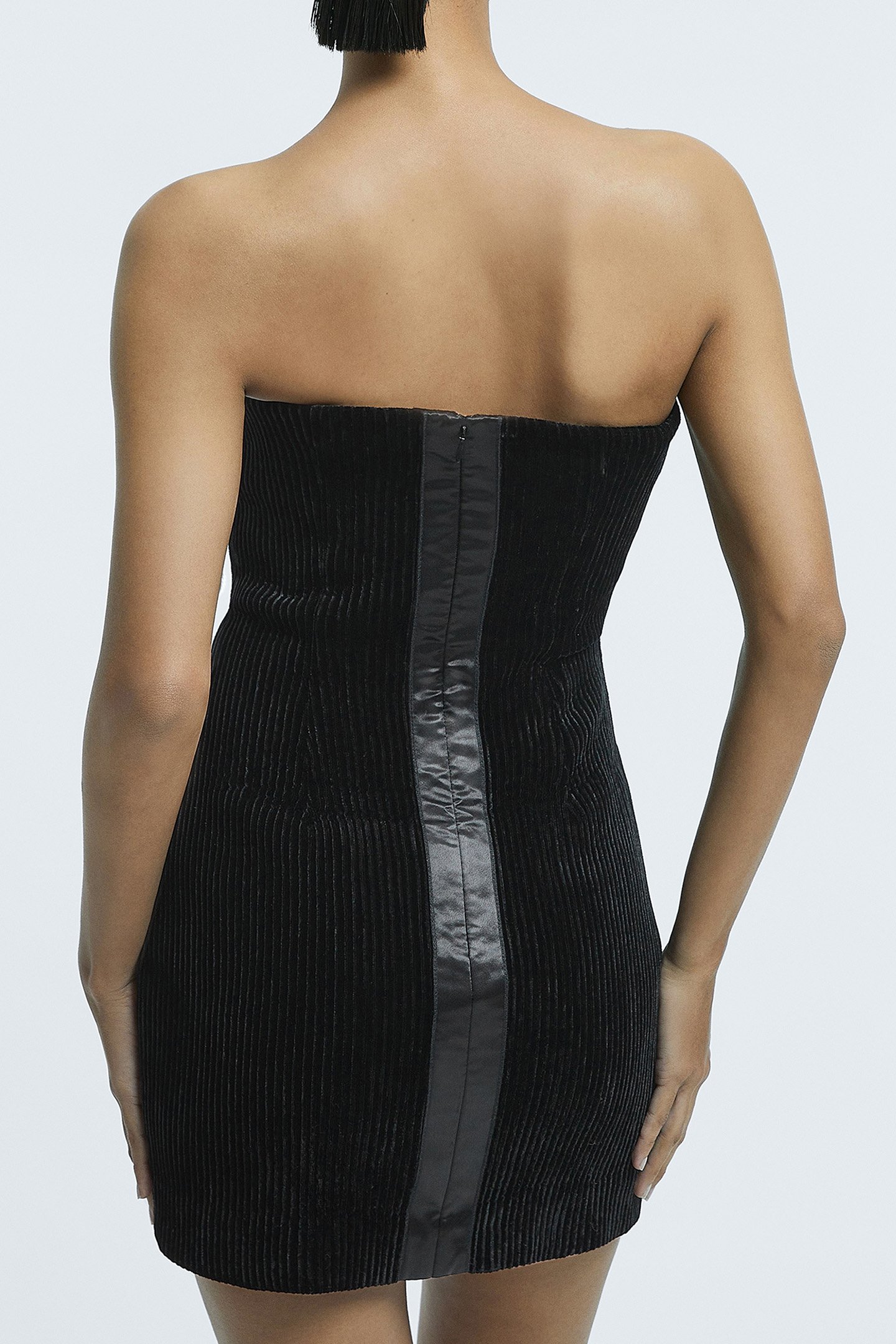 VELVET TUBE DRESS BLACK 2