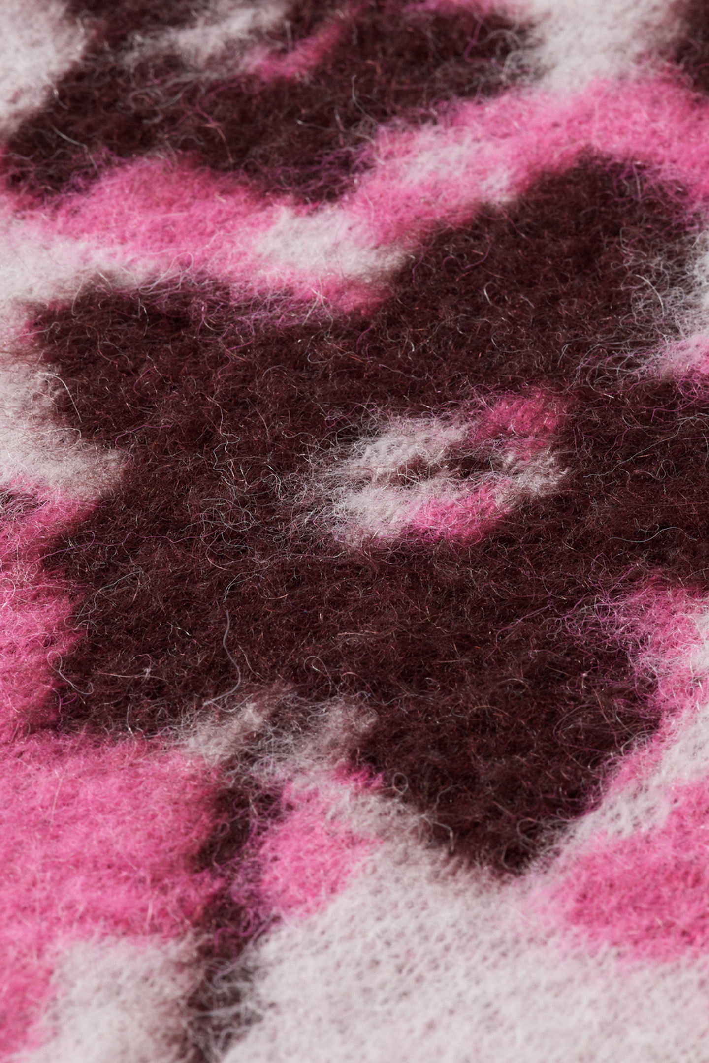 FUZZY JACQUARD MID LENGTH CARDIGAN WINTER FLORAL 8