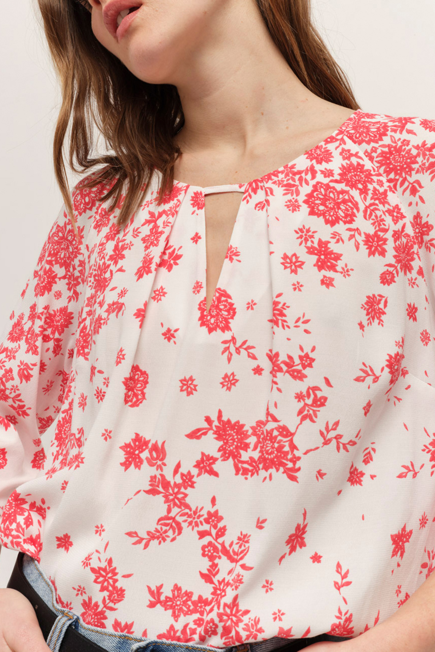 COLIN - ECOVERO™ LENZING™ BLOUSE IN ECRU WITH BOHEMIAN EARTH 6