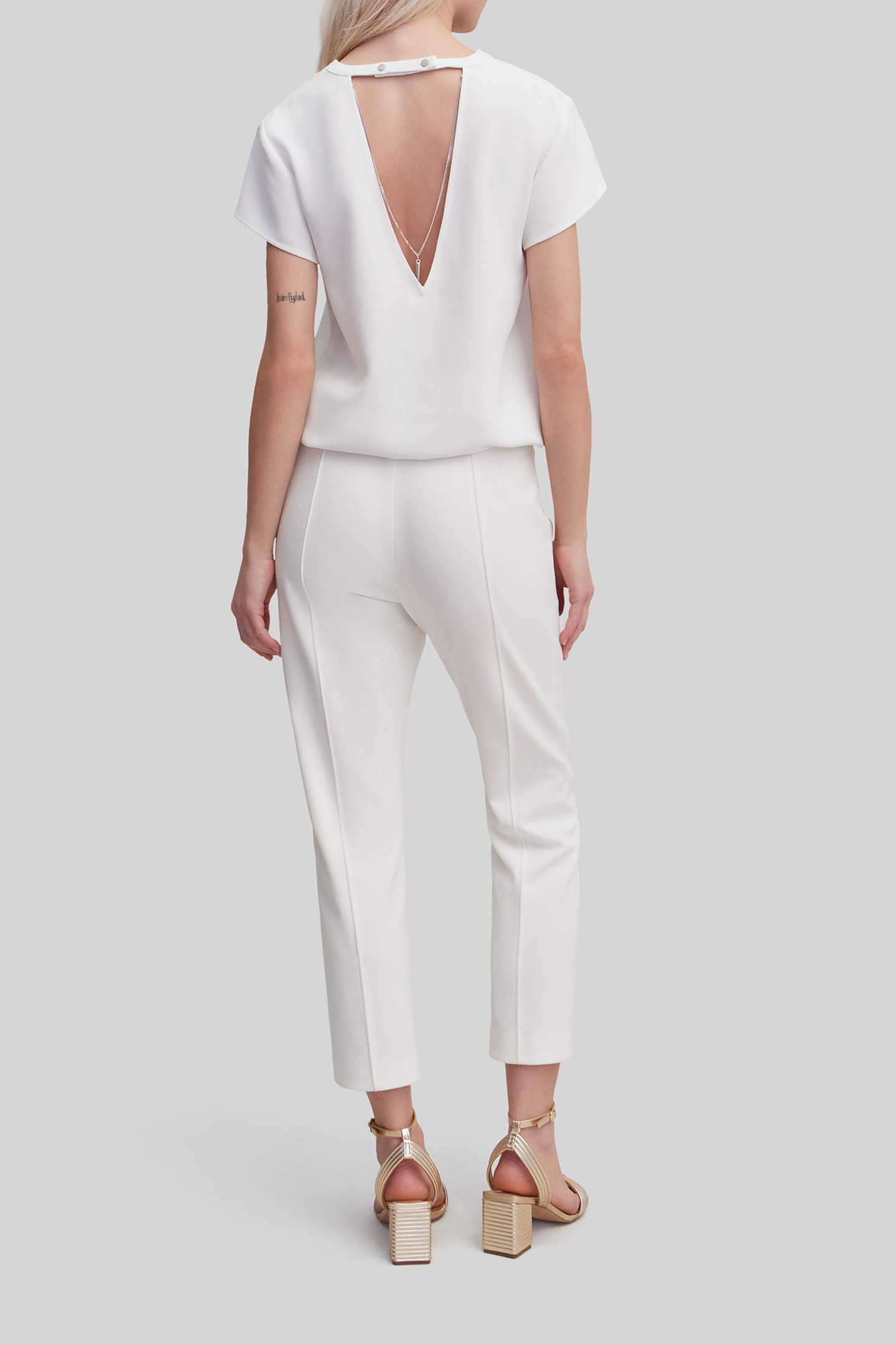 OFF-WHITE RECYCLED TOP WITH NECKLACE ON BACK 4