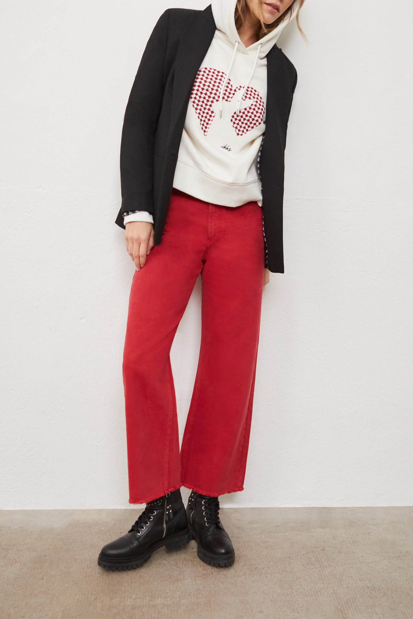 METALLIC BLACK FABRIC LONG SUIT JACKET 3