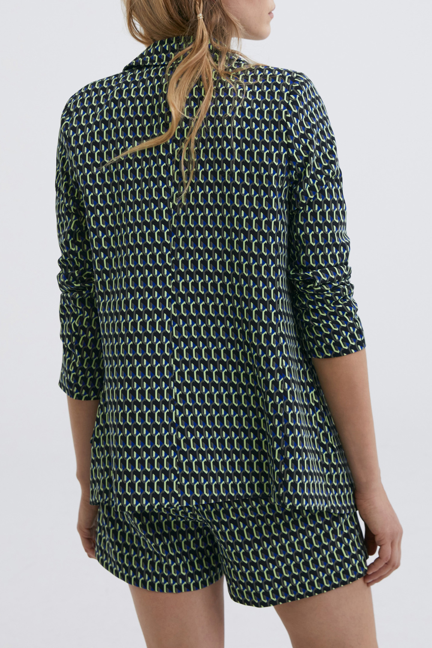 BLACK GRAPHIC PRINT SUIT JACKET 2