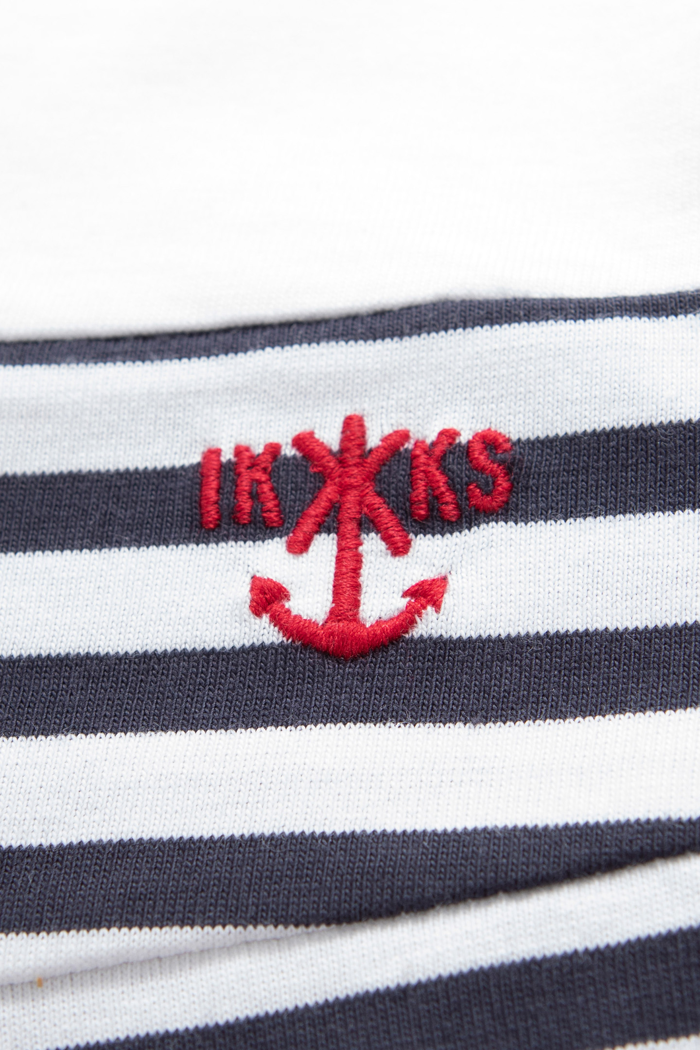 BOYS’ NAVY ORGANIC COTTON T-SHIRT, CUT-OUTS AND EMBROIDERY 6