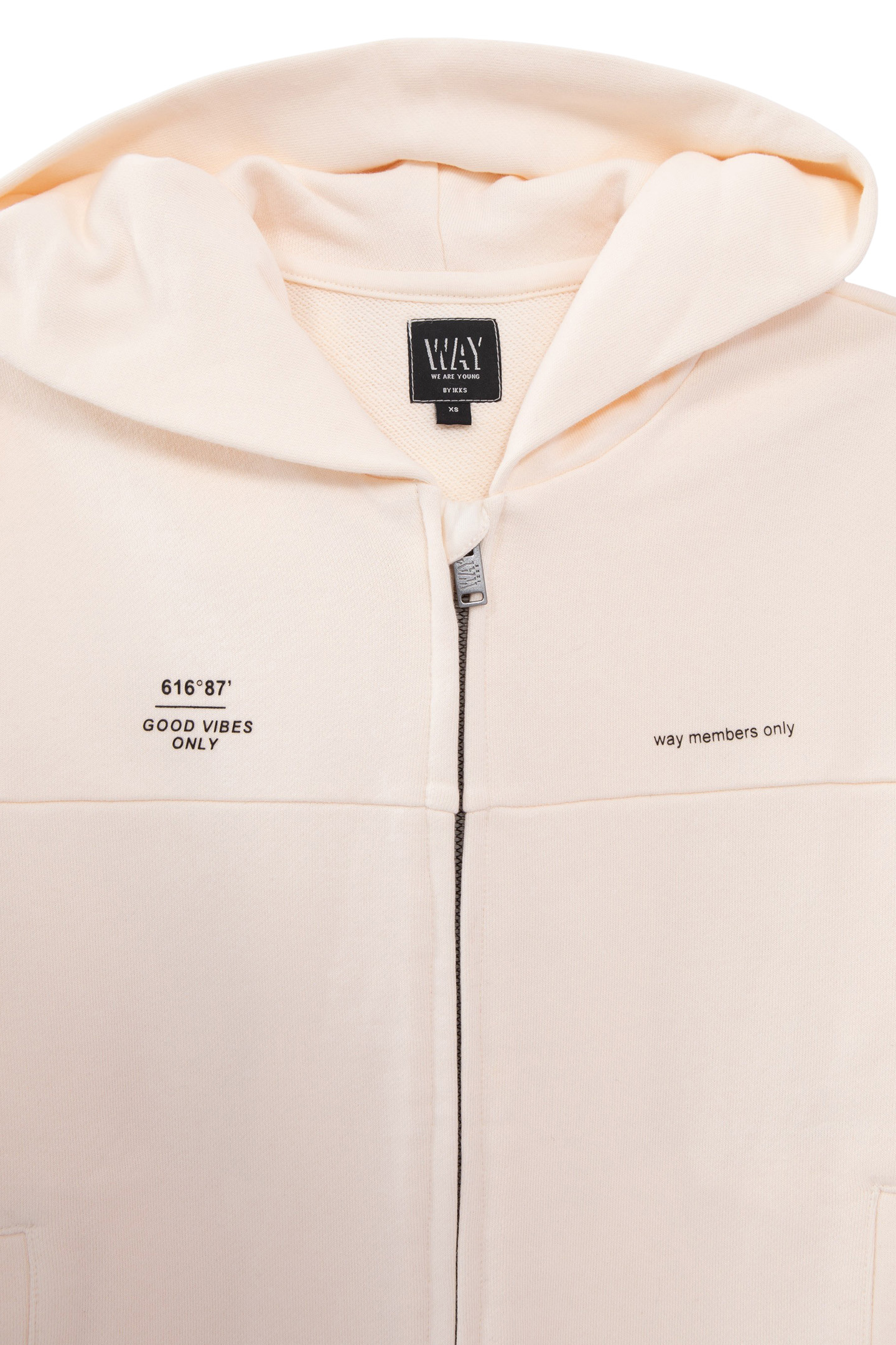 BOYS’ ECRU CARDIGAN WITH PRINT SLOGAN ON BACK 4