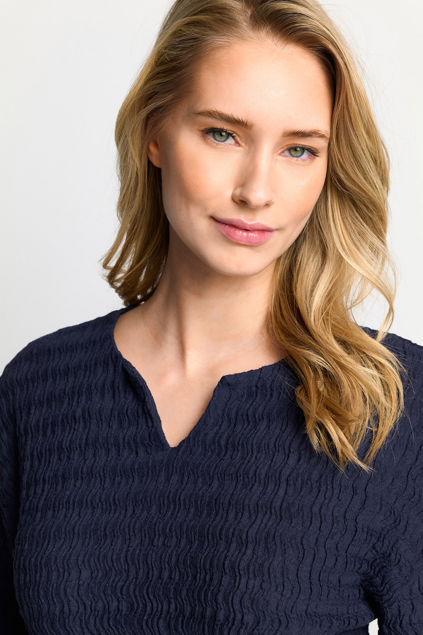 CRINKLED LONGSLEEVE MIDNIGHT BLUE 5