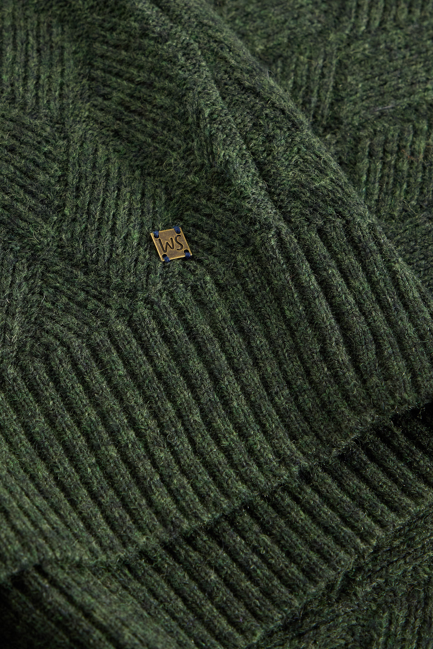 DIAMOND CREW NECK DARK GREEN 6