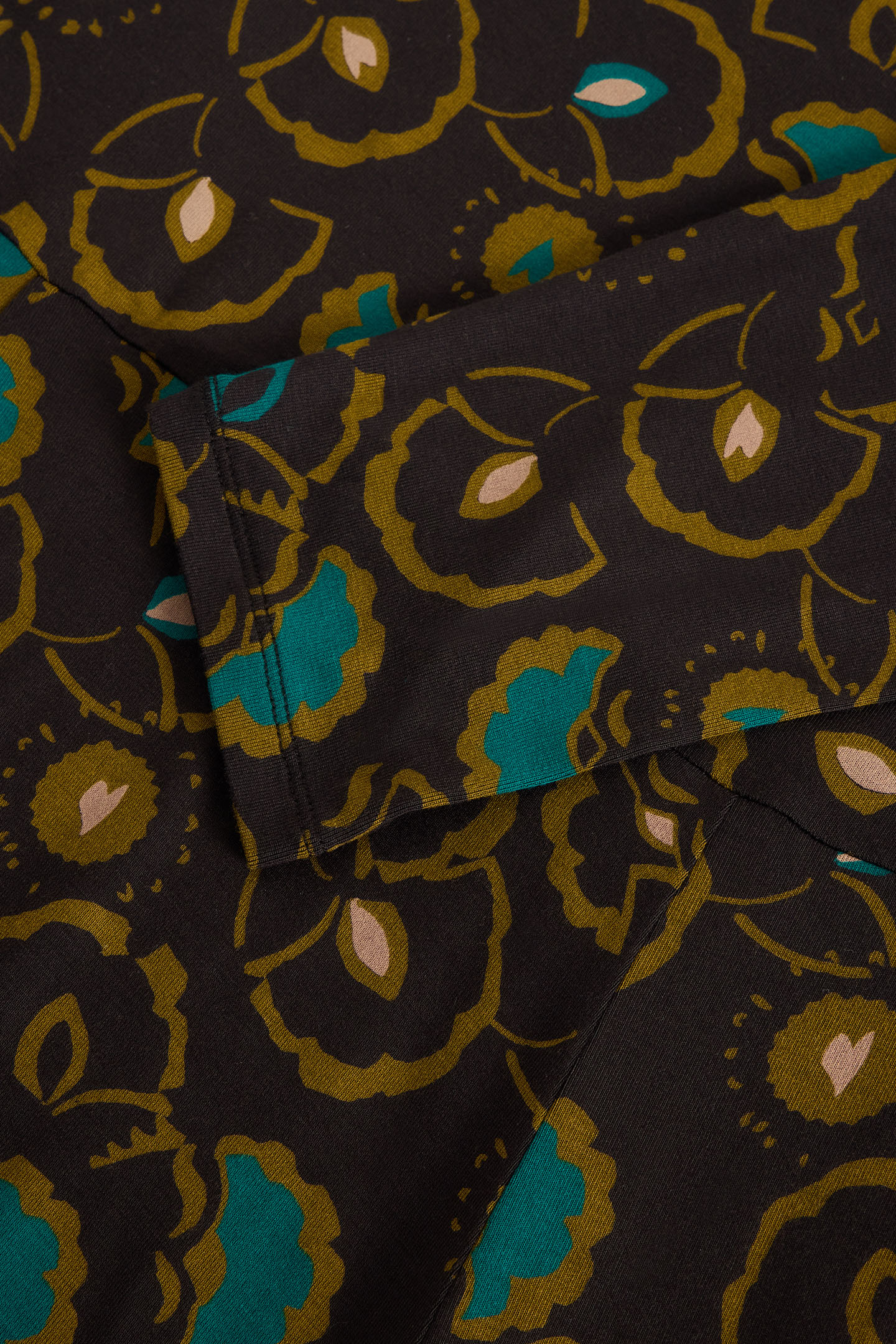 MADELINE JERSEY DRESS BLACK MULTI 6