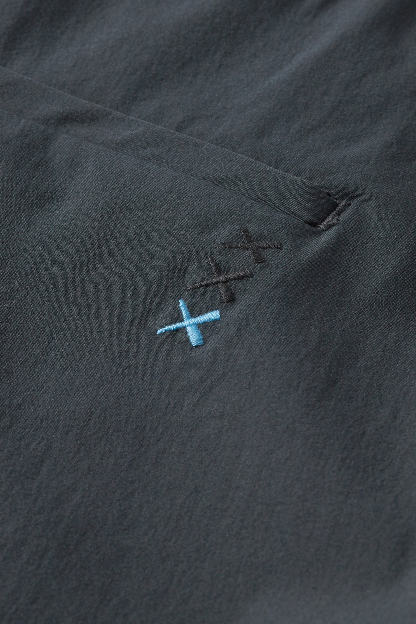 NYLON BLEND BERMUDA SHORTS BLACK 3