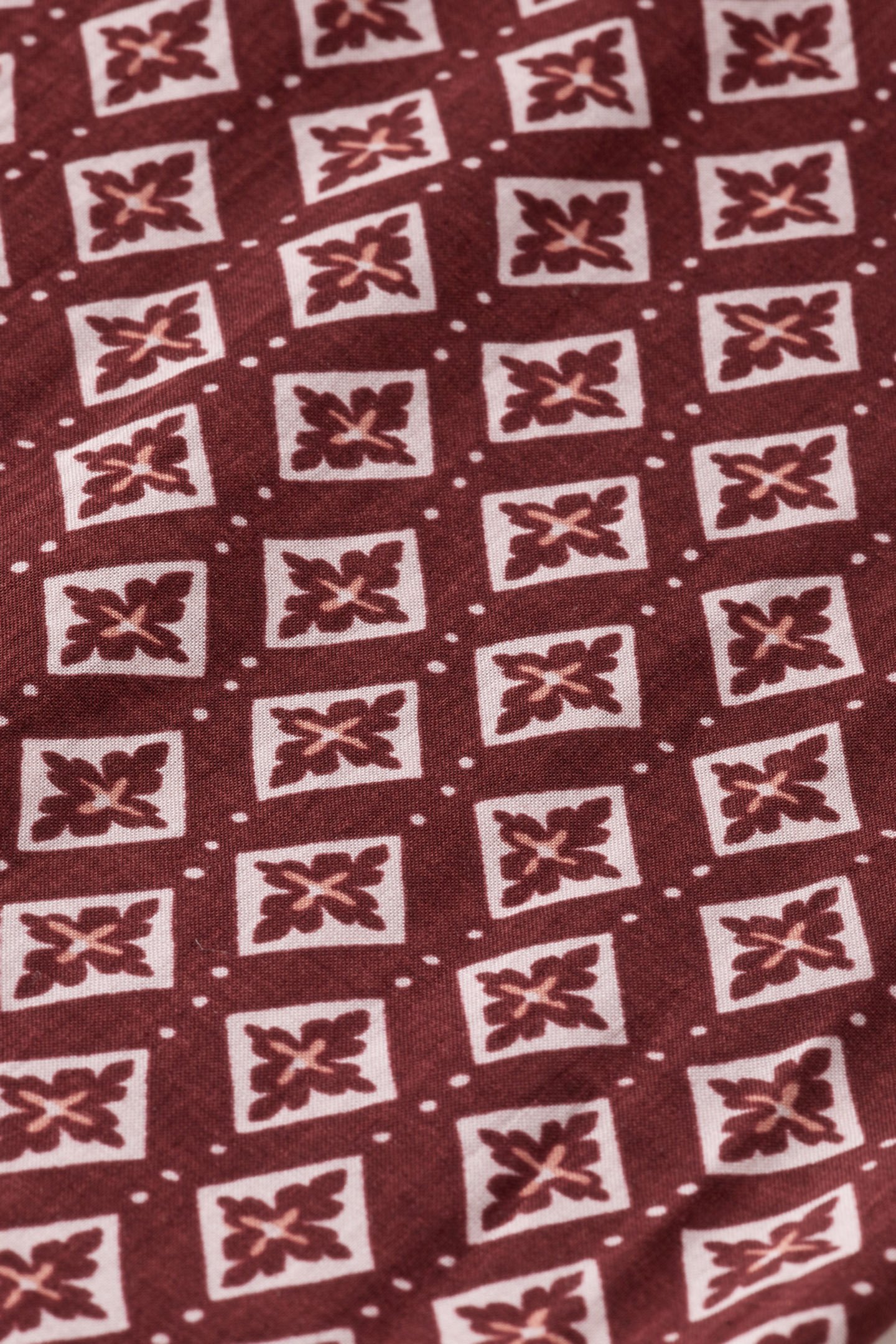 MAXI DRESS WITH SMOCK GEO FLOWER BORDEAUX 8