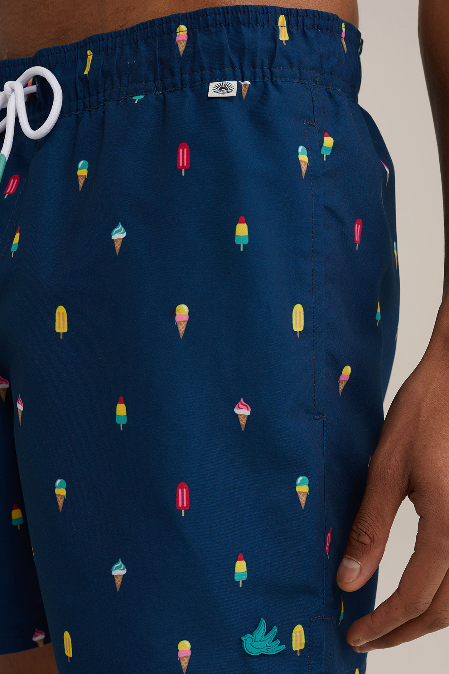 BEACH SHORT DARK BLUE 6