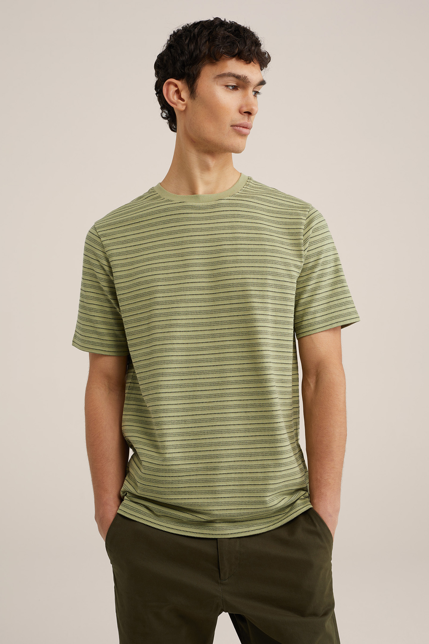 T-SHIRT PASTEL GREEN 1