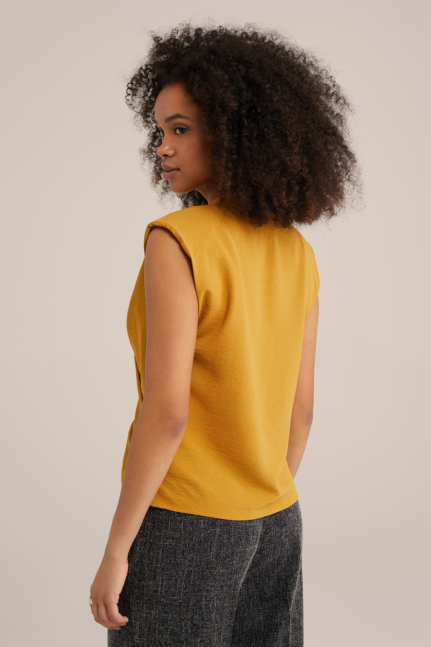 SINGLET MUSTARD YELLOW 2