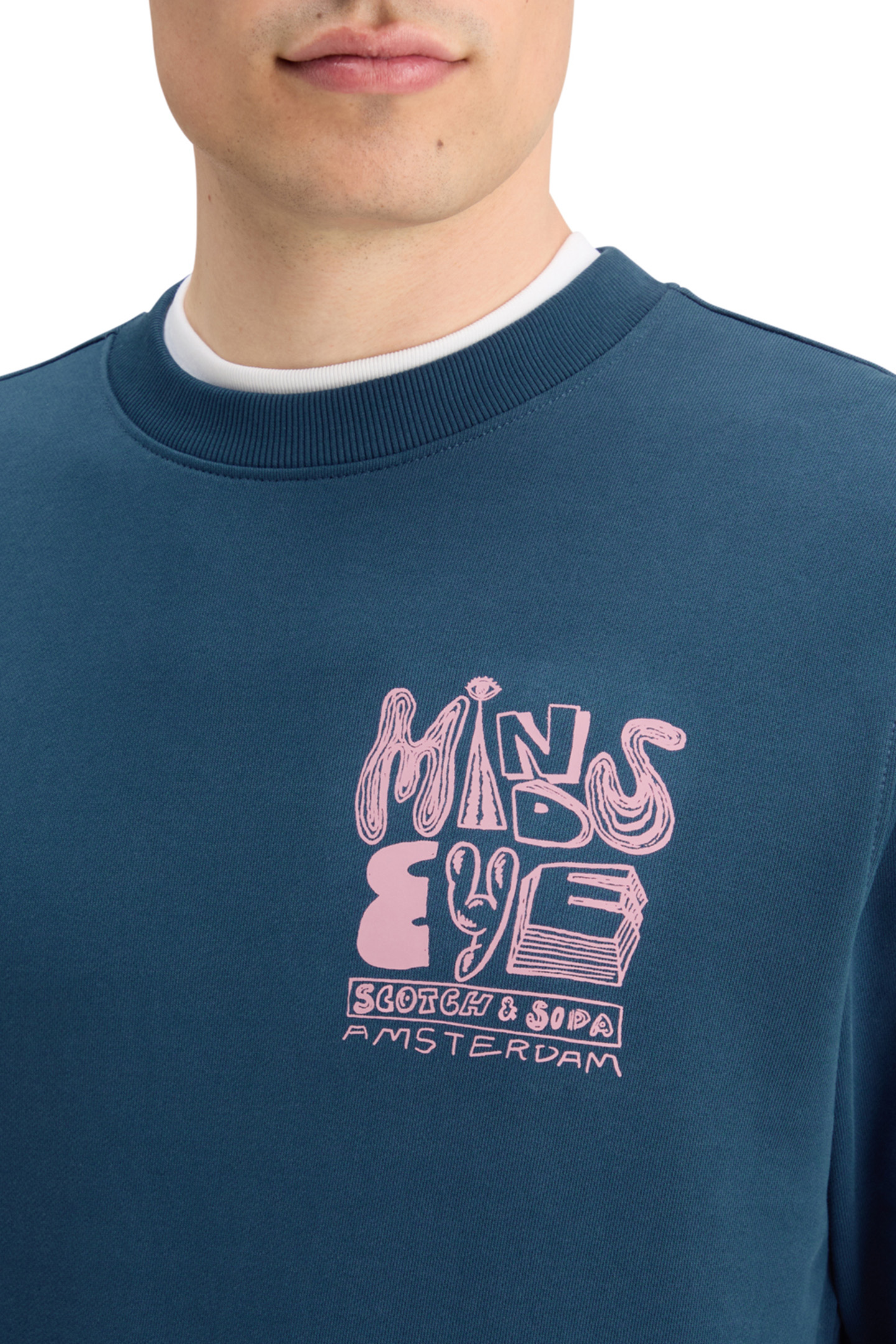 LEFT CHEST ARTWORK SWEATSHIRT HERITAGE BLUE 8