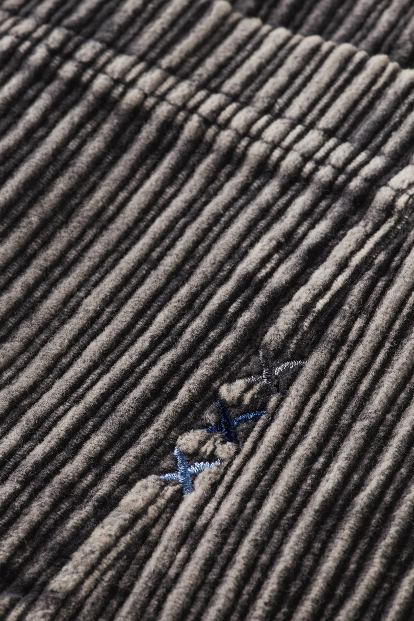 LOOSE TAPERED PLEATED WASHED CORDUROY CHINO BLACK 9