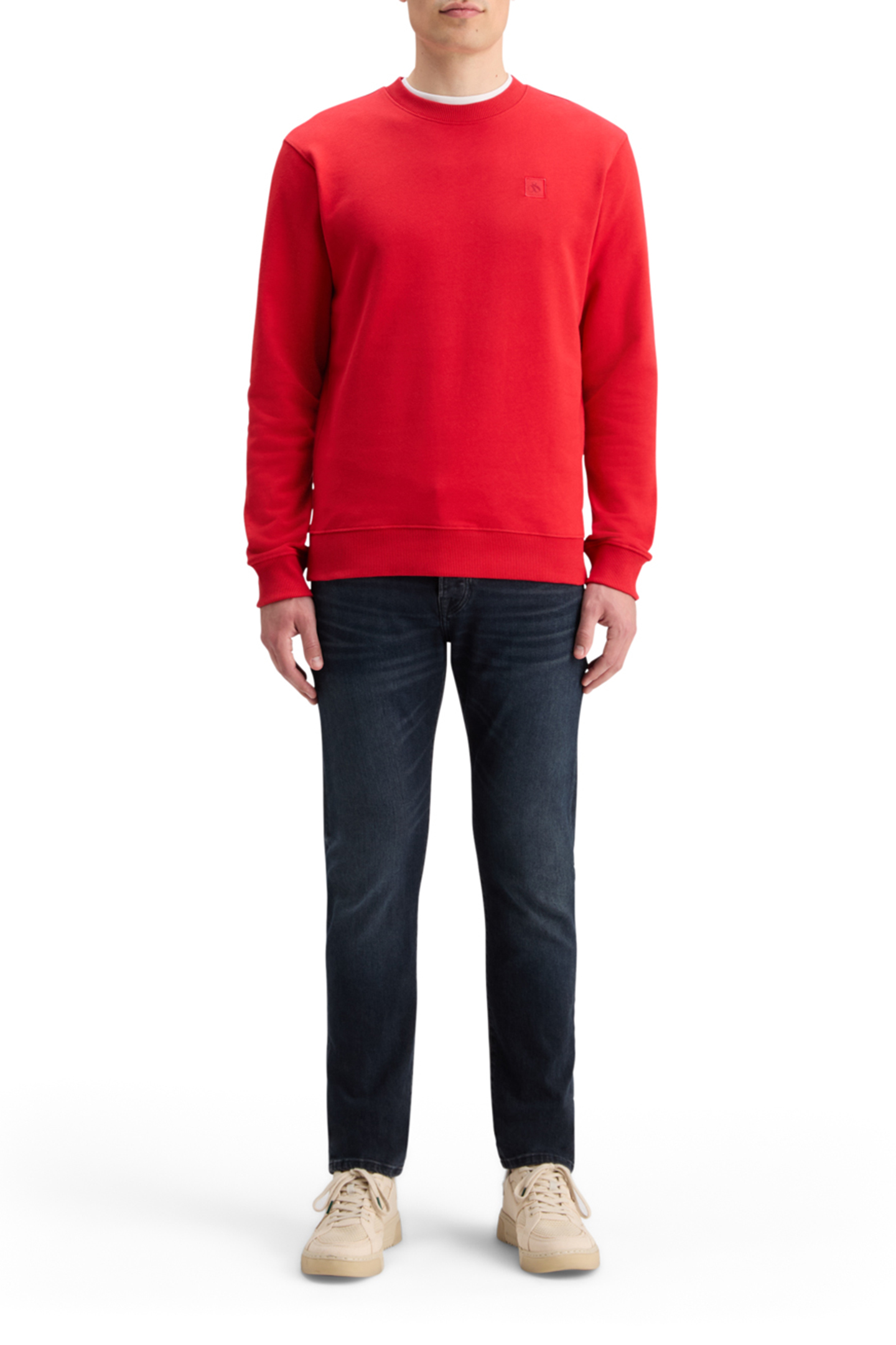 ESSENTIAL LOGO BADGE CREW LOVE LETTER 3