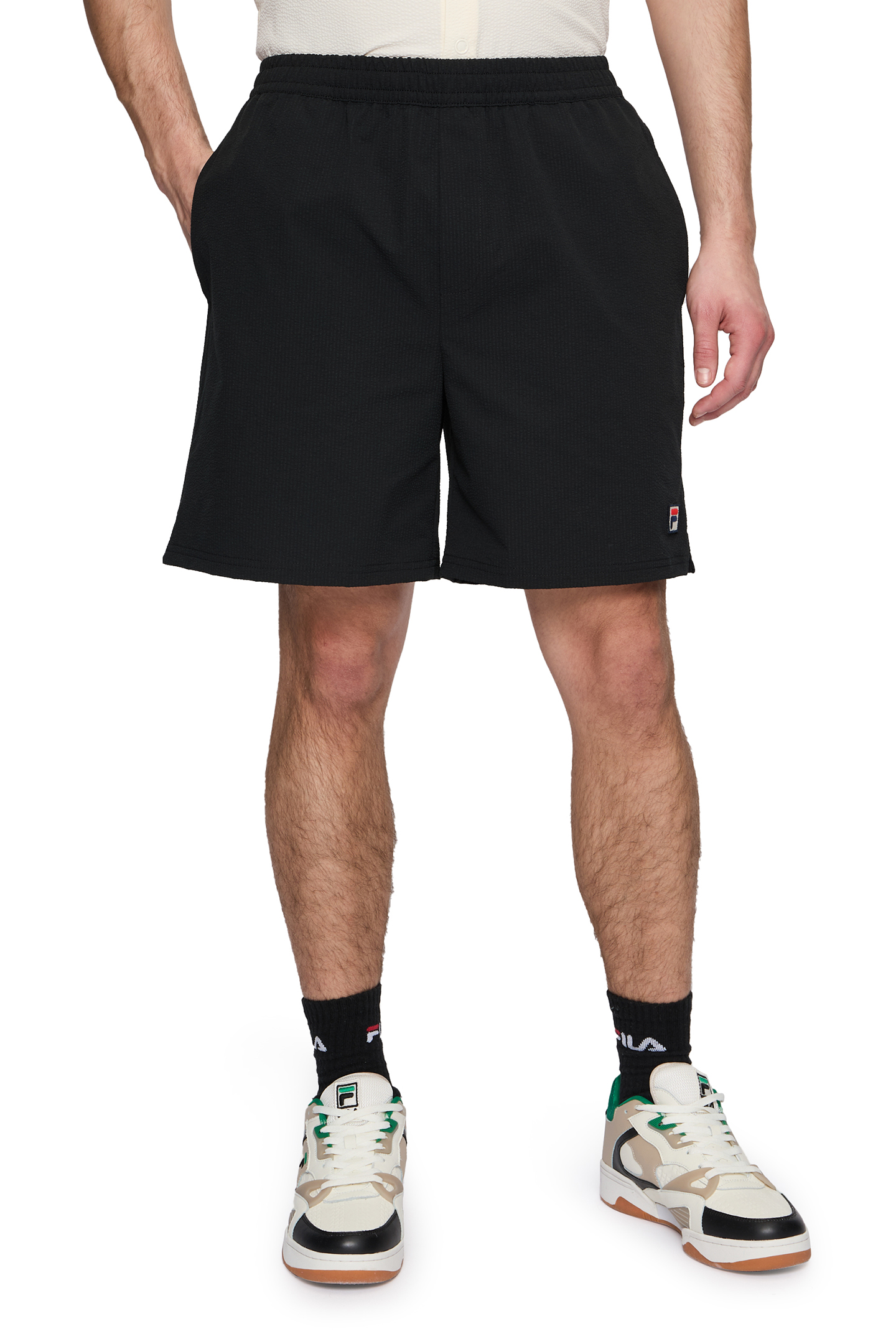 LURE LOOSE WOVEN SHORTS BLACK 1