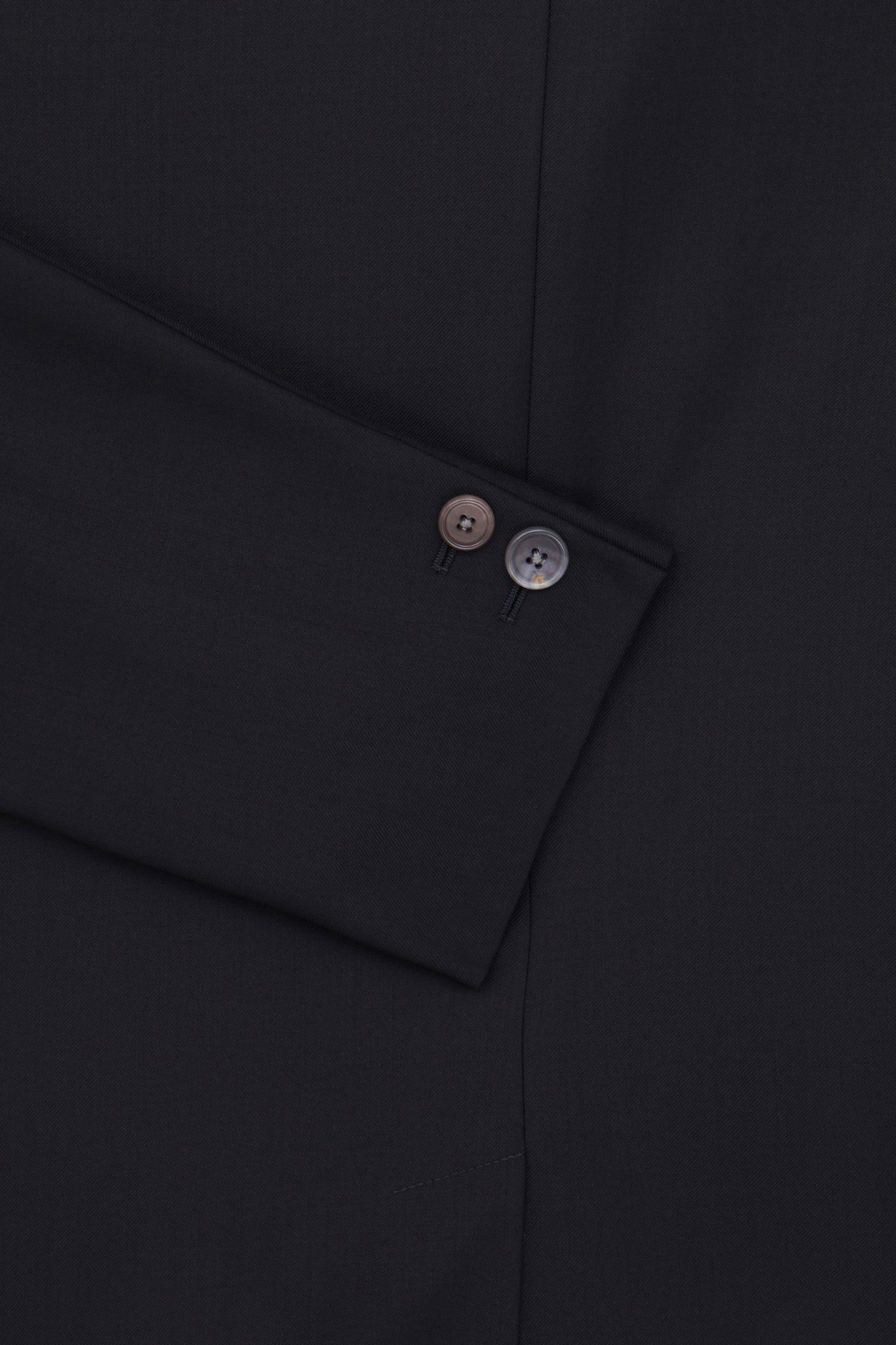 MENS 2 BUTTON JACKET BLACK 10