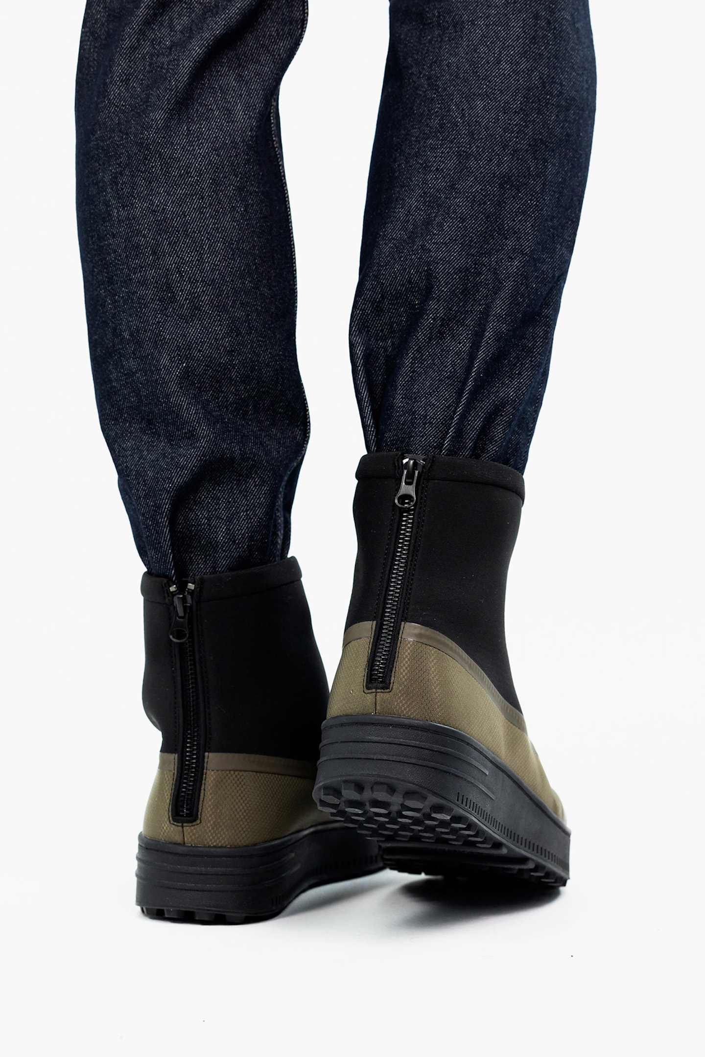 UNISEX SNOW RUNNER CURLING BOOT BLACK/OLIVE 4