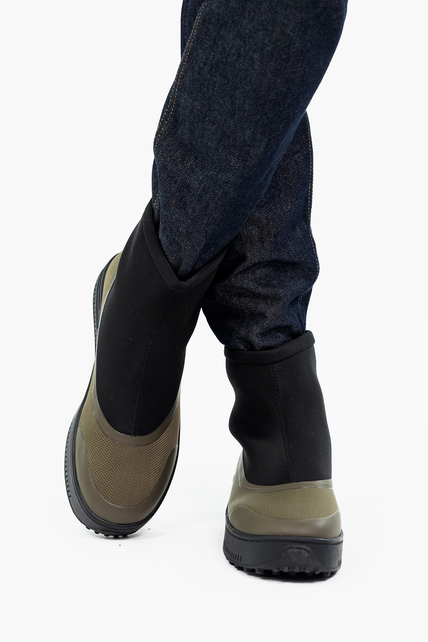 UNISEX SNOW RUNNER CURLING BOOT BLACK/OLIVE 5