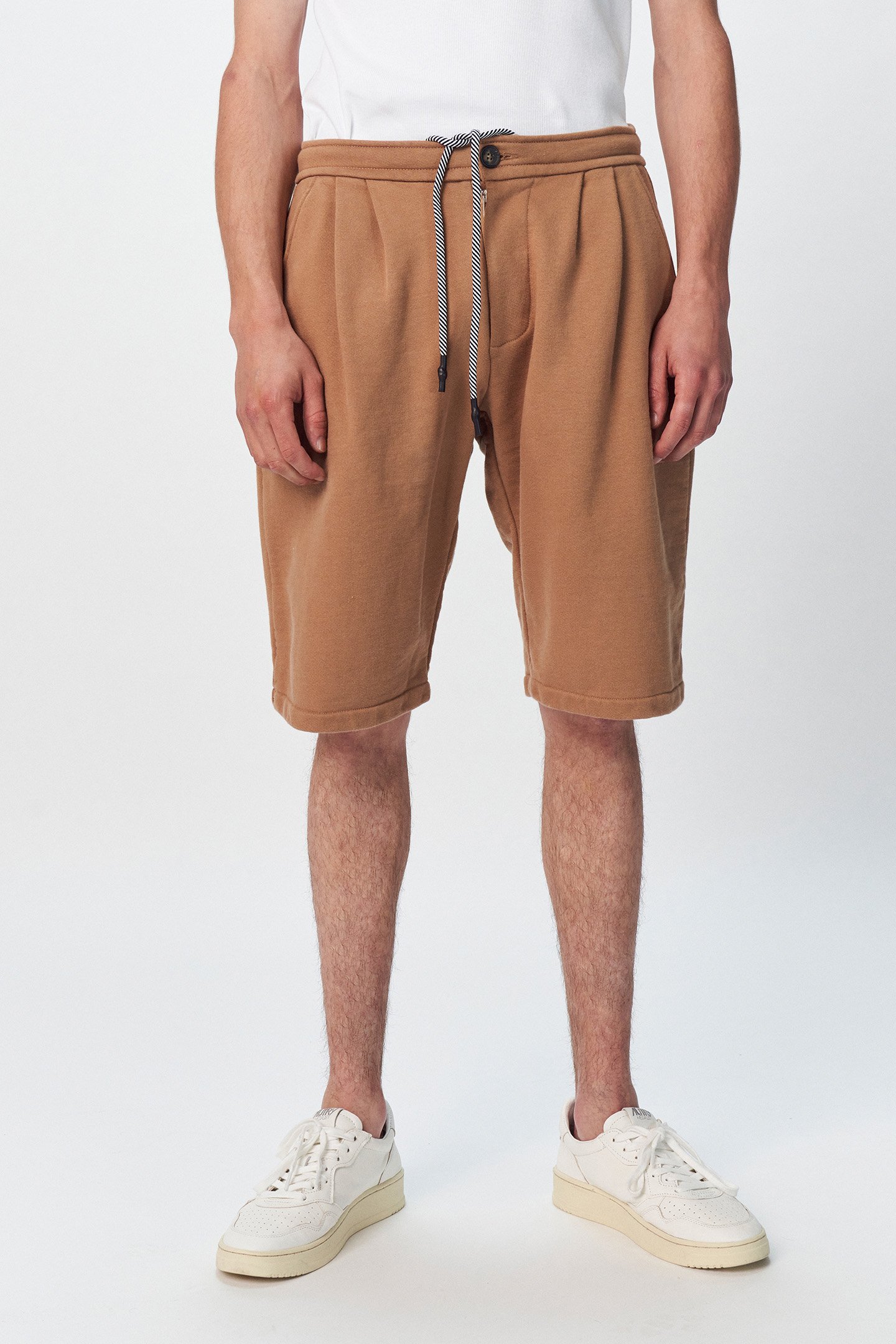 ROBIN FLEECE SHORTS CAMEL by 10DAYS