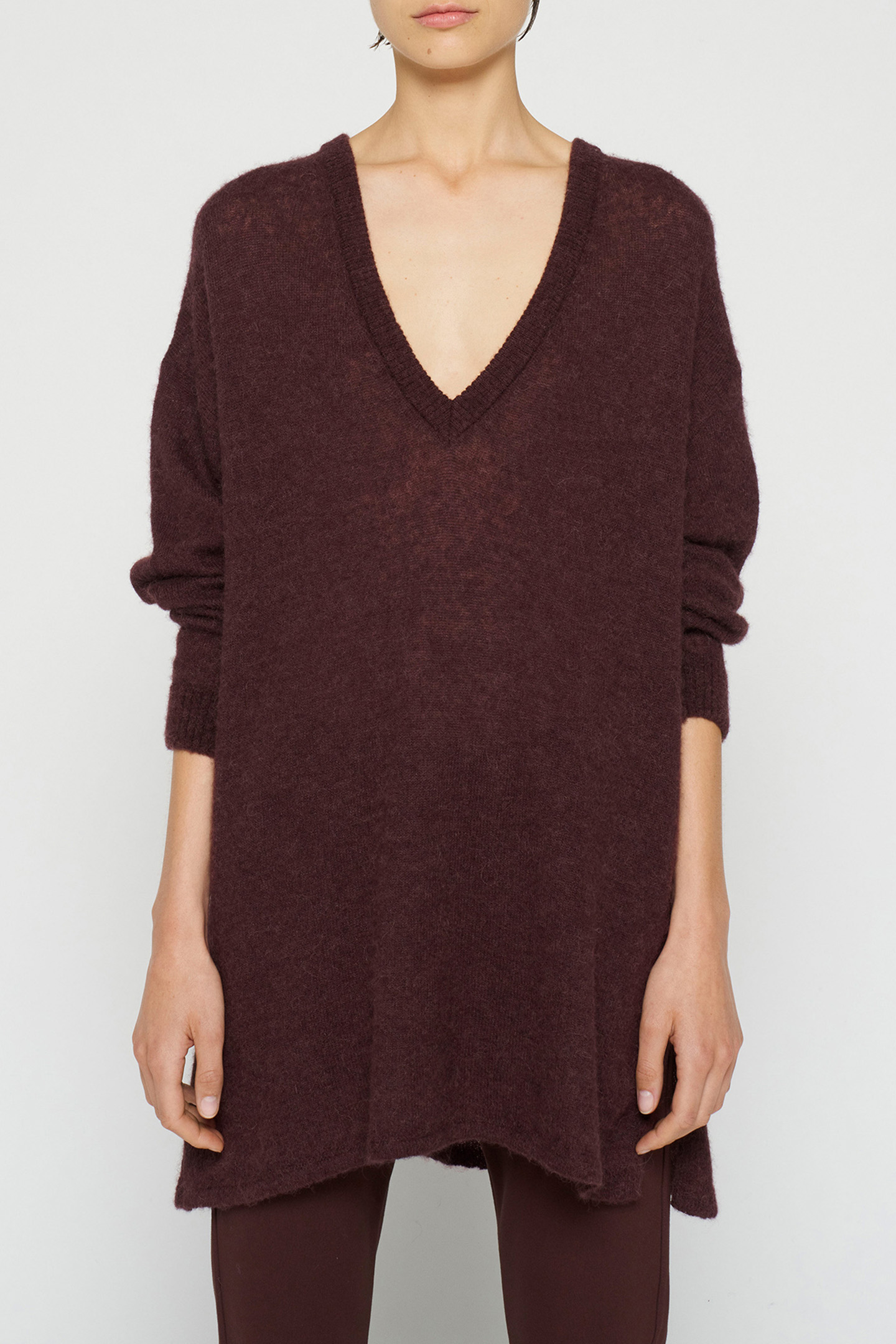 V-NECK THIN KNIT SWEATER AUBERGINE 1