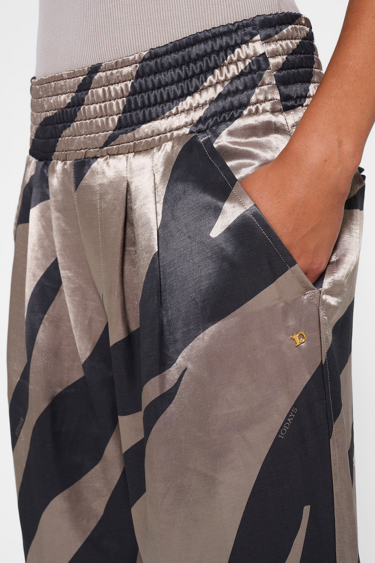 SATIN PANTS ZEBRA WARM TAUPE 6
