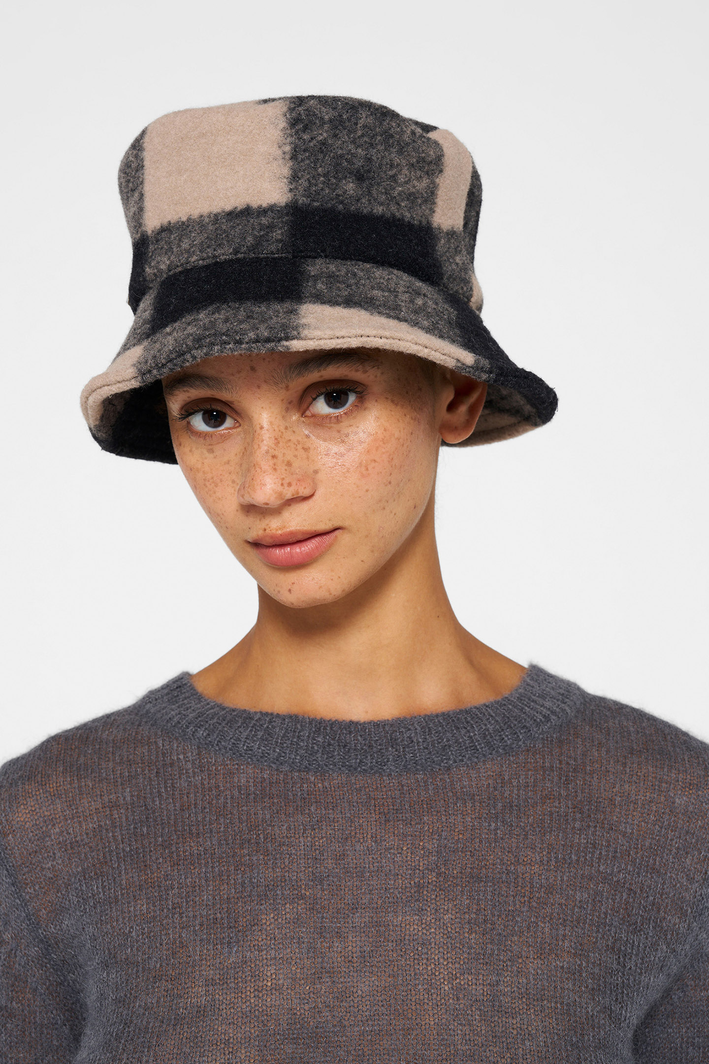 WOOL HAT CHECK SAFARI 2