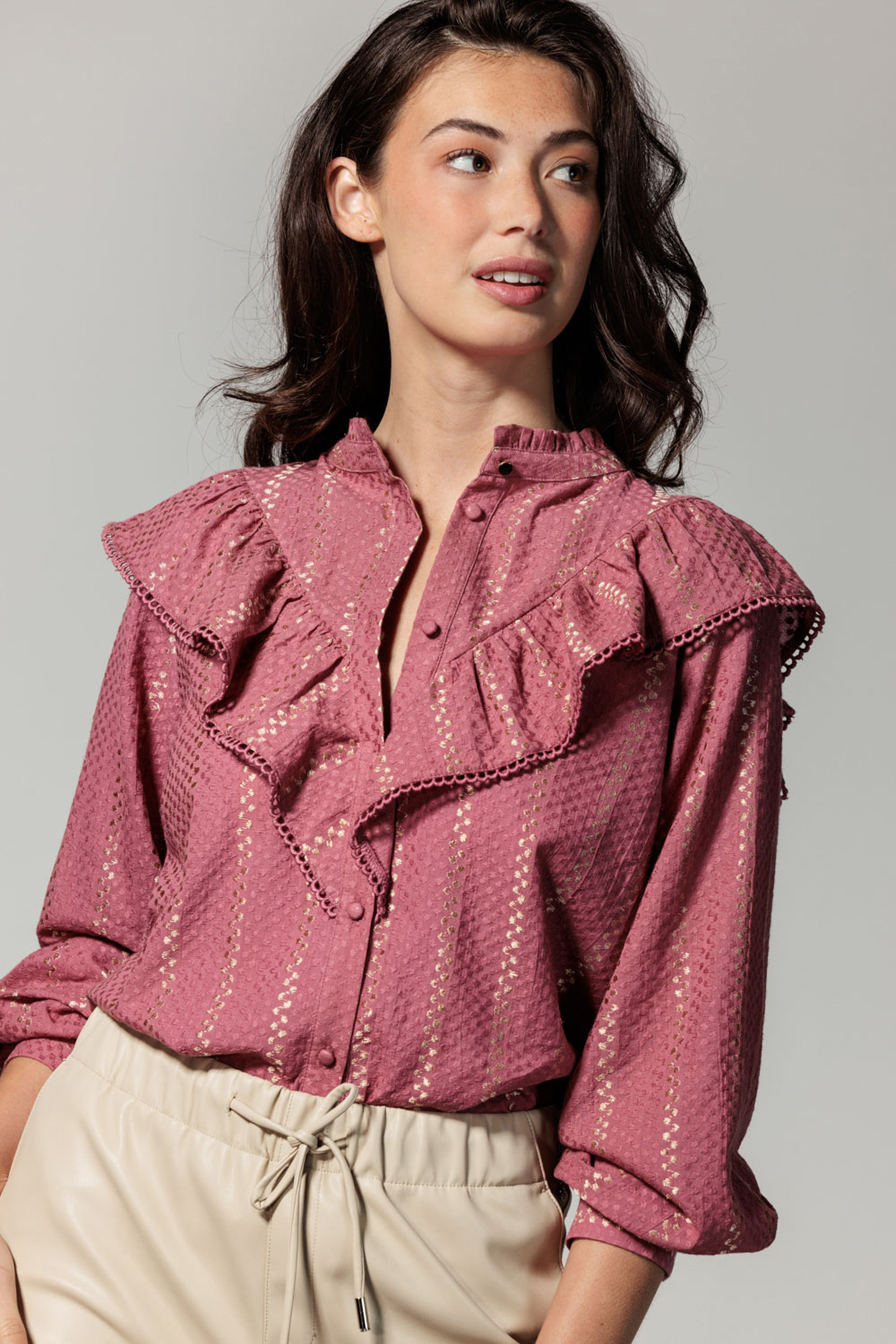 BLOUSE DOBBY RUFFLE GUAVA by Tramontana
