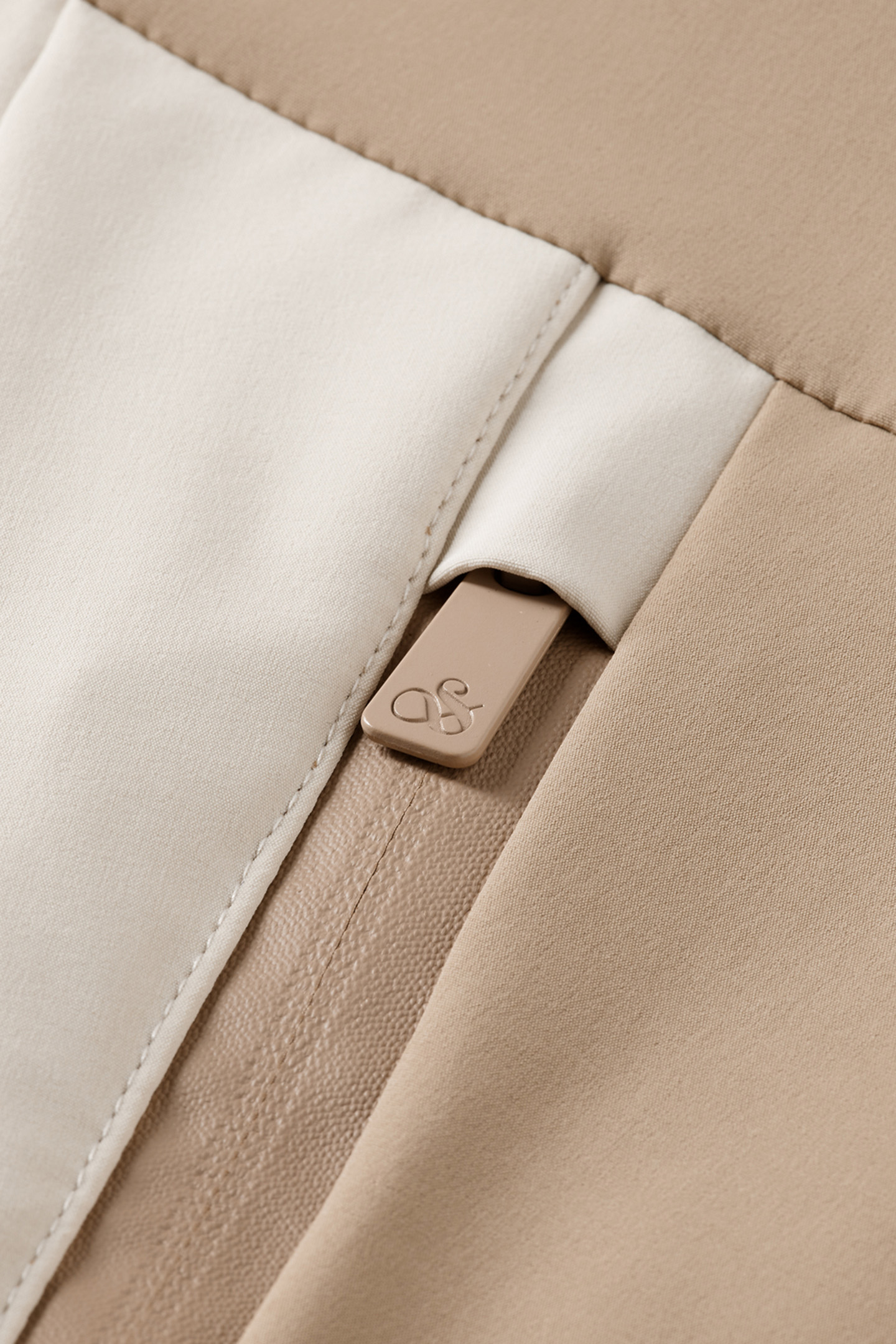 TECHNICAL CITY PARKA MOCHA 9