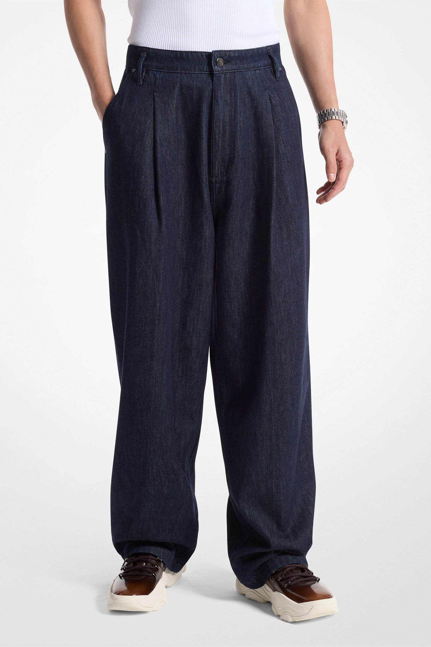 PLEATED WIDE LEG JEAN IN NAVY by Michael Kors