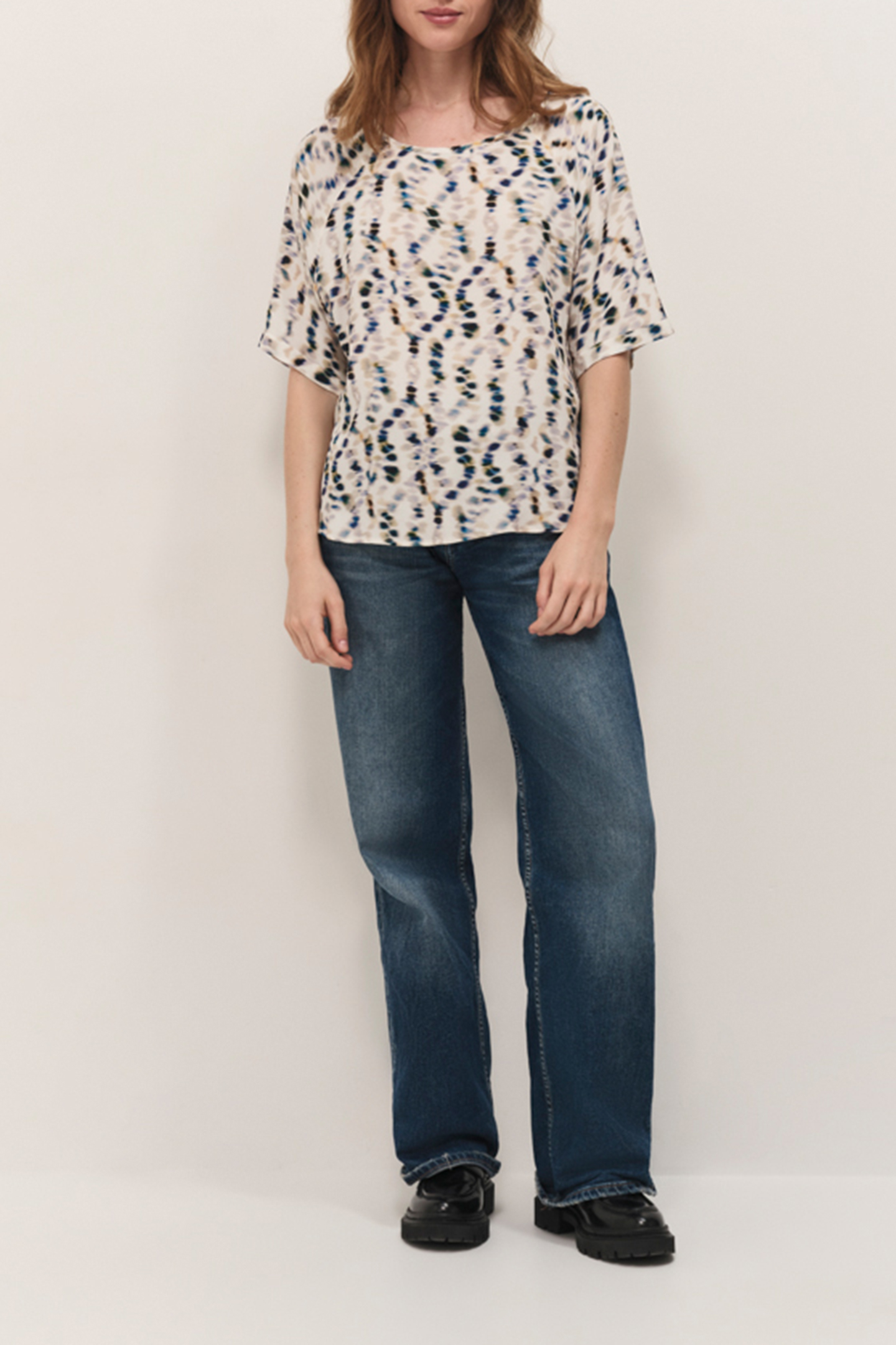 CARVI - ECRU TOP WITH PEARL TREASURE PRINT 3