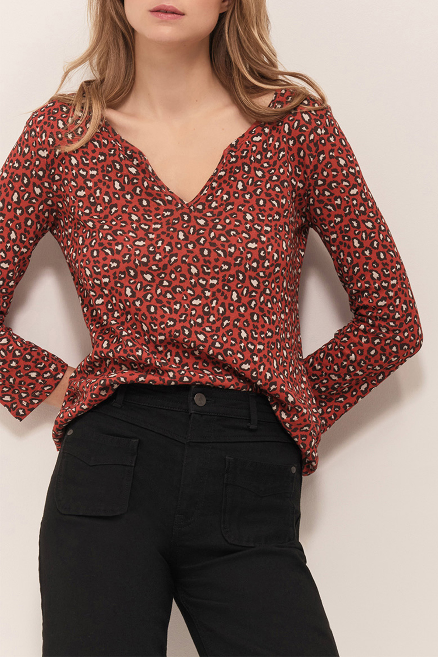 MAGNETIC - PUMPKIN T-SHIRT WITH WINTER SAFARI PRINT 4