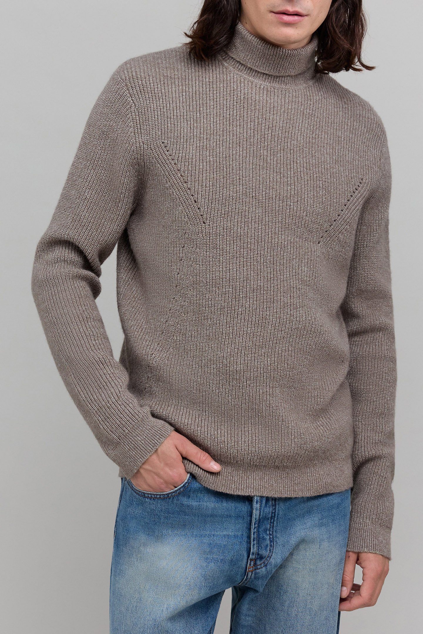 RAW KNIT TURTLENECK JUMPER 1