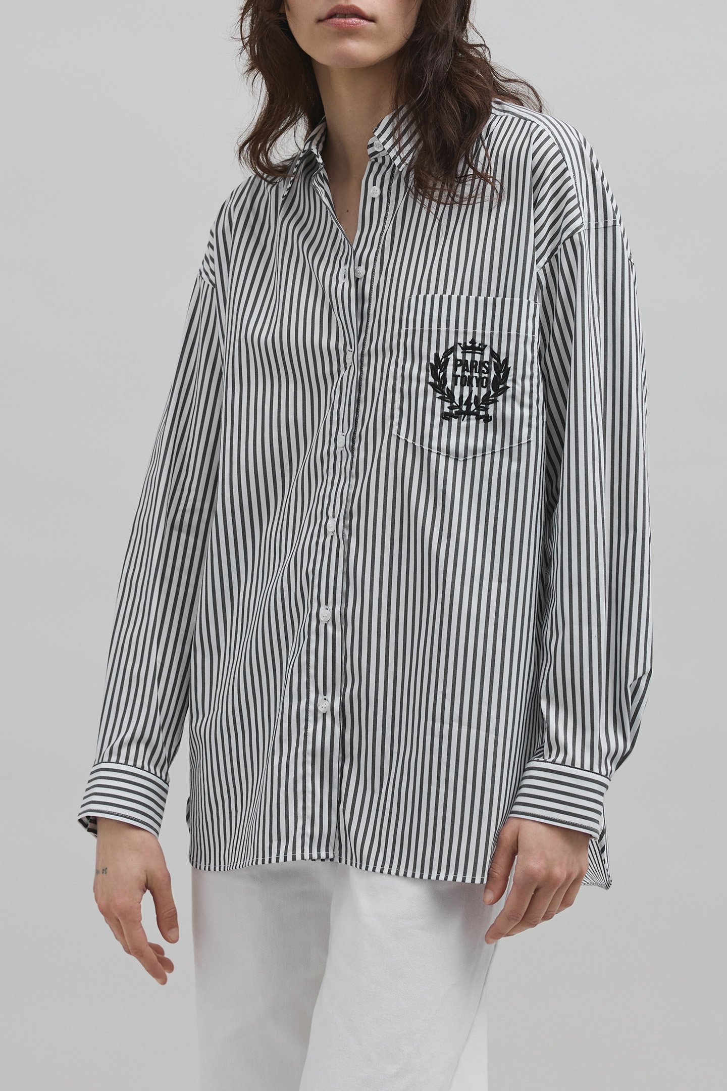 OVERSIZED BLACK SHIRT WITH STRIPES AND EMBROIDERY by IKKS