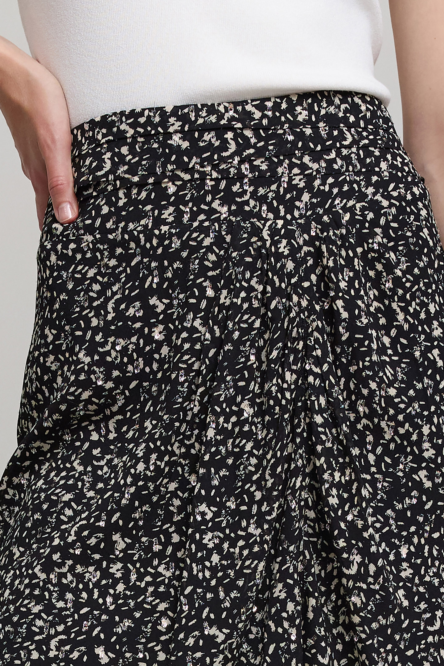 ROCK TACHIST PRINT BLACK SKIRT 6