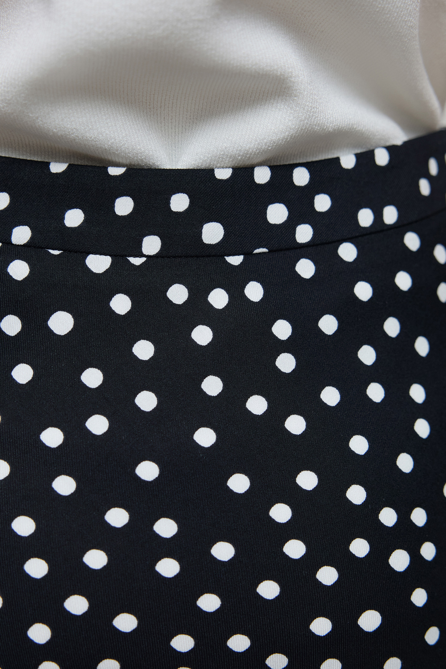 BLACK MIDI SKIRT LENZING™ ECOVERO™ WOMEN'S POLKA DOT PRINT 8