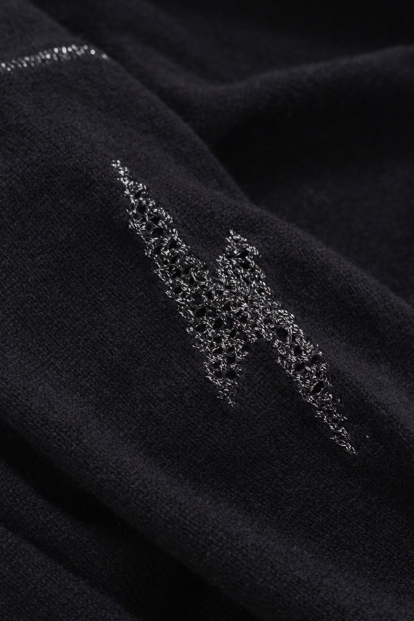 BLACK KNITTED CARDIGAN WITH STAR PATTERN SLEEVE 3