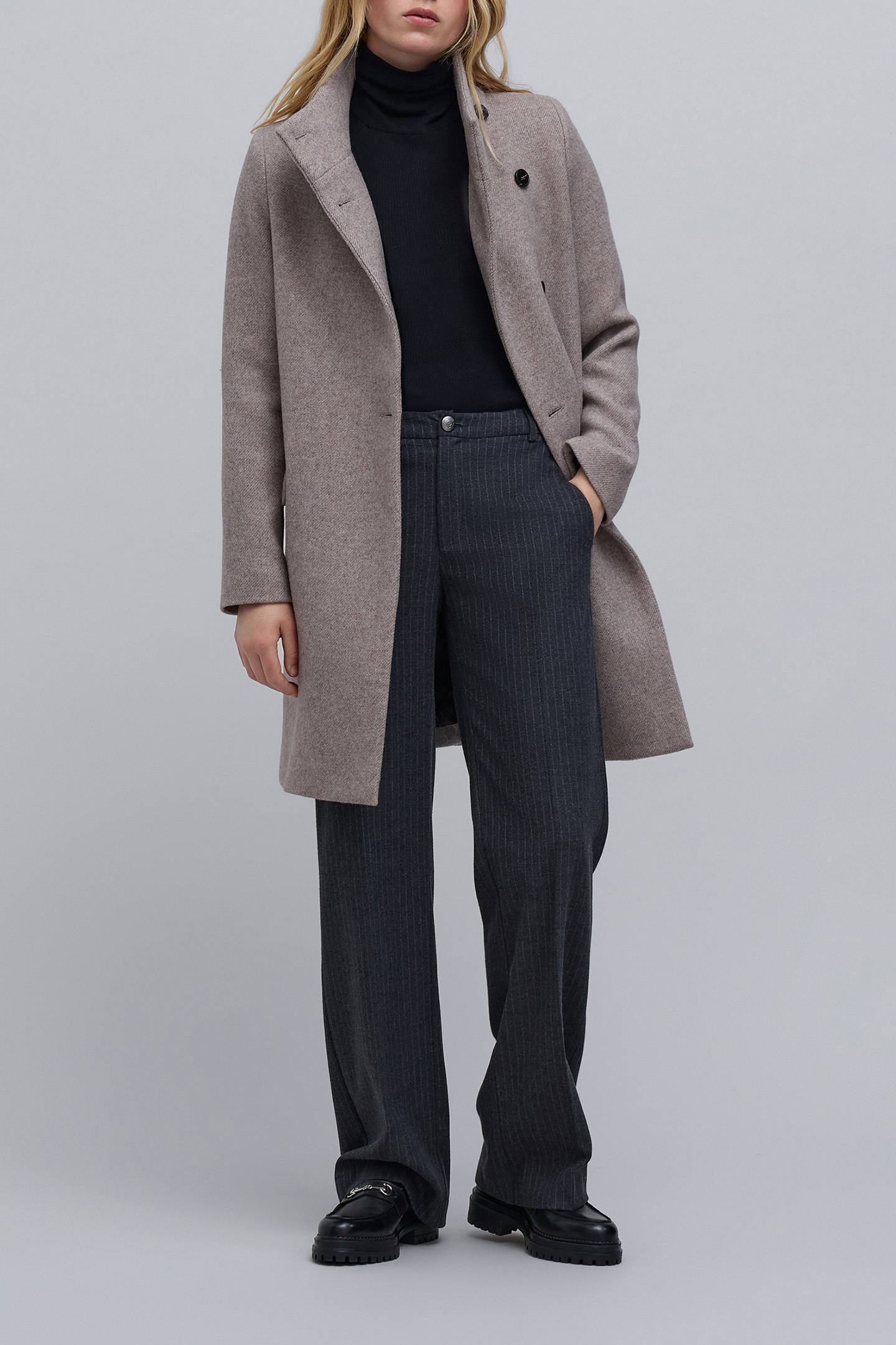 GRAY FLARE SUIT PANTS WITH TENNIS STRIPES 6