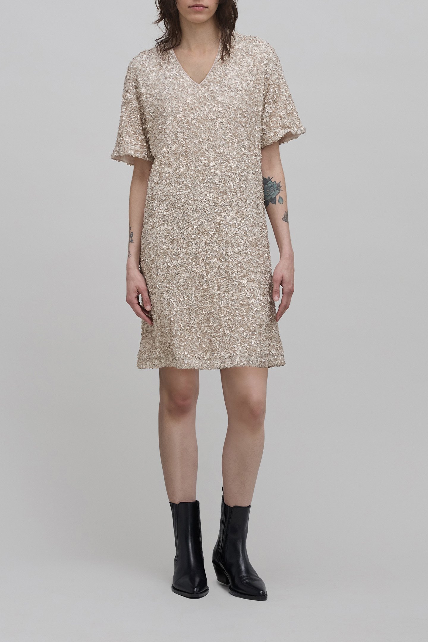 SEQUIN-EMBROIDERED CHAMPAGNE DRESS FOR WOMEN 2