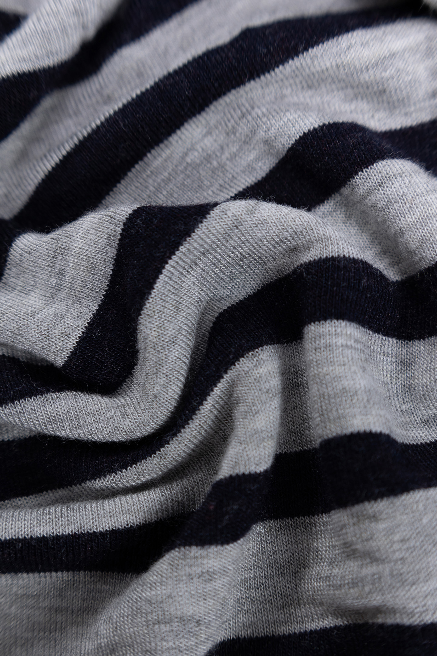 SAILOR T-SHIRT WITH ROUND NECK AND PEARLS 7