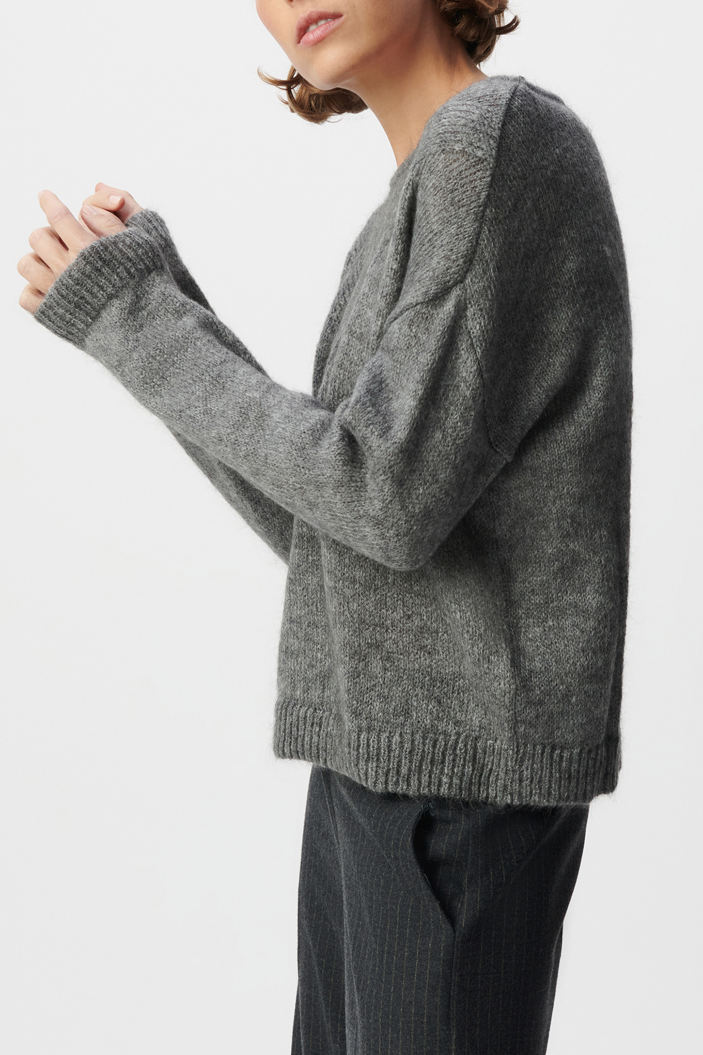 GREY HERRINGBONE KNIT SWEATER 6