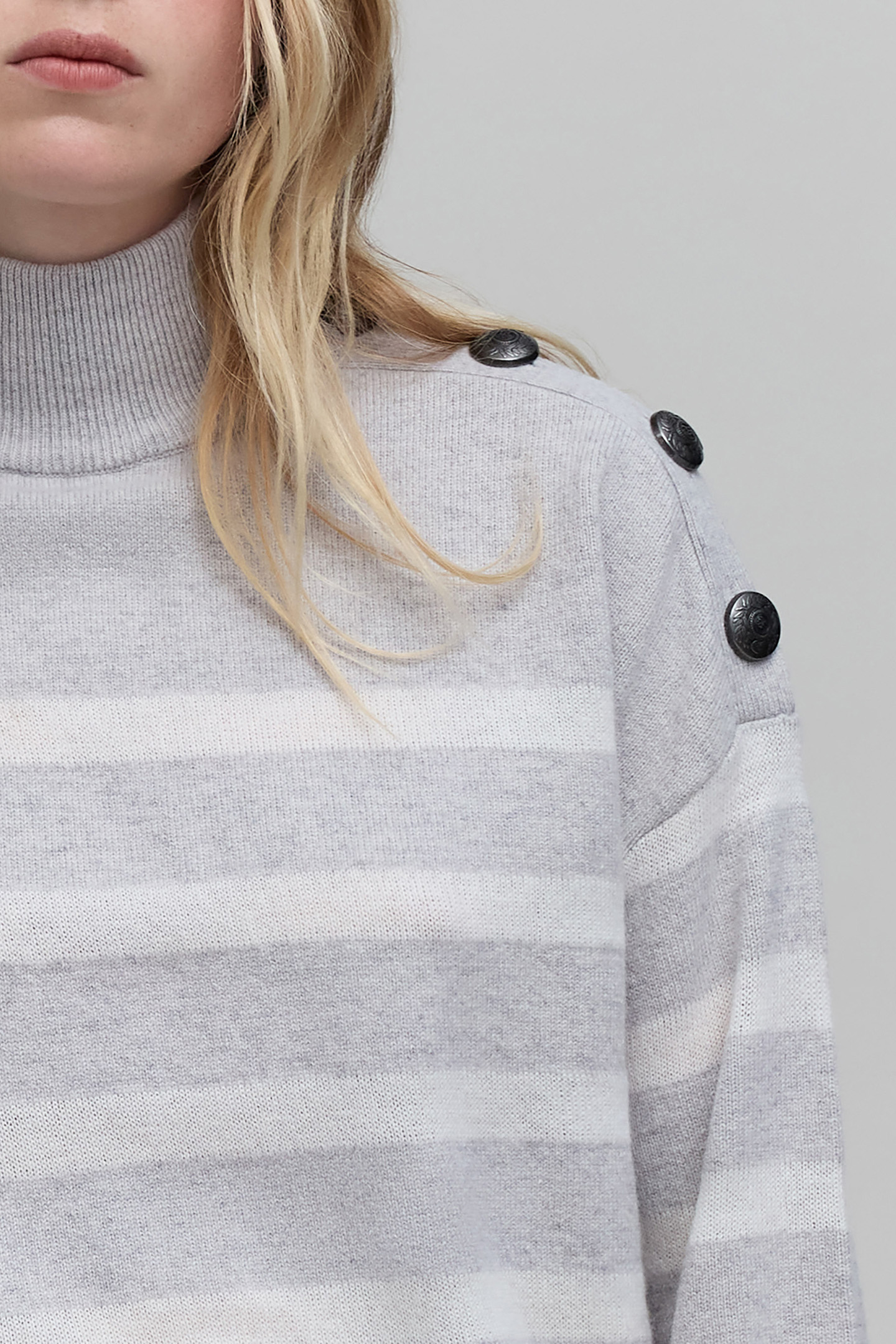 ECRU STRIPES GREY KNIT SWEATER 5