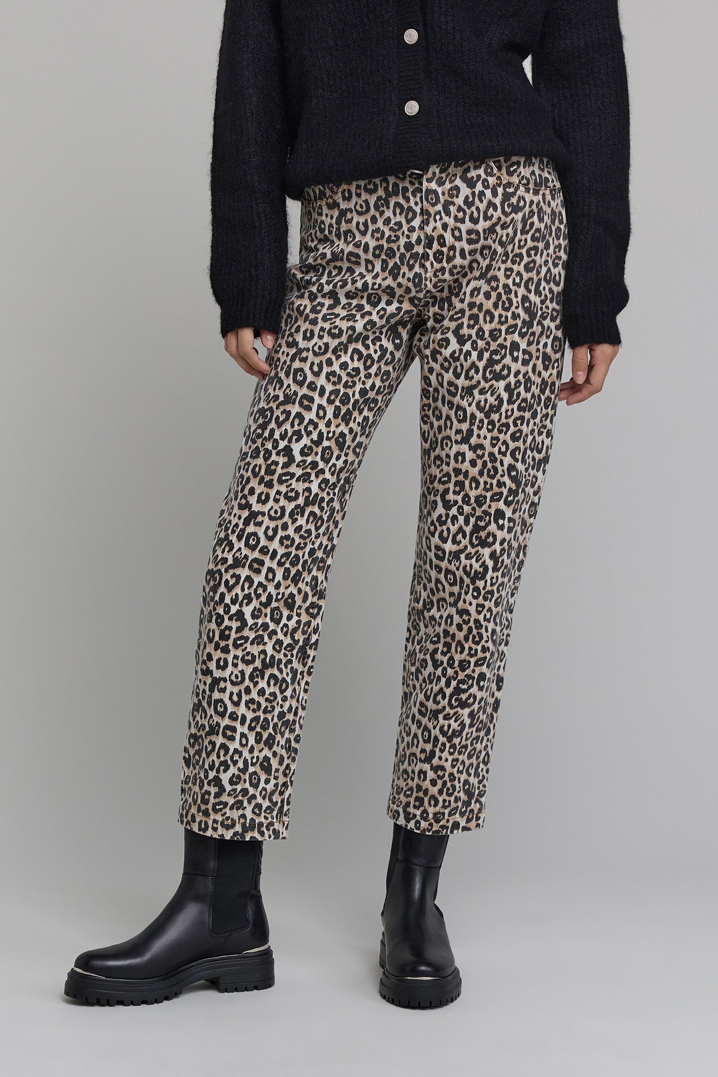 BLACK LEOPARD PRINT STRAIGHT BEIGE JEANS by IKKS